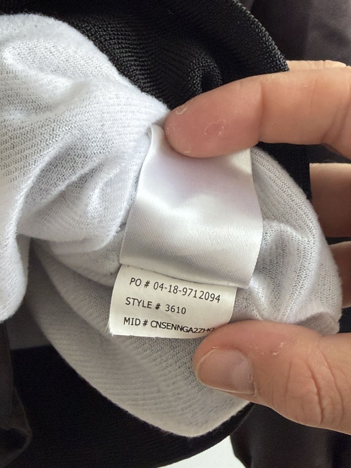 Darc Sport *RARE* OG DARC SPORT WOLVES BODYBUILDING FITNESS BOMBER Size US L / EU 52-54 / 3 - 7 Thumbnail