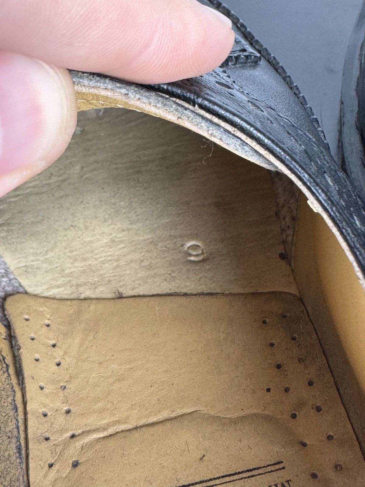 Dr. Martens Dr. Martens Leather Brogue Wingtip Oxfords England shoes Size US 10 / EU 43 - 16 Thumbnail