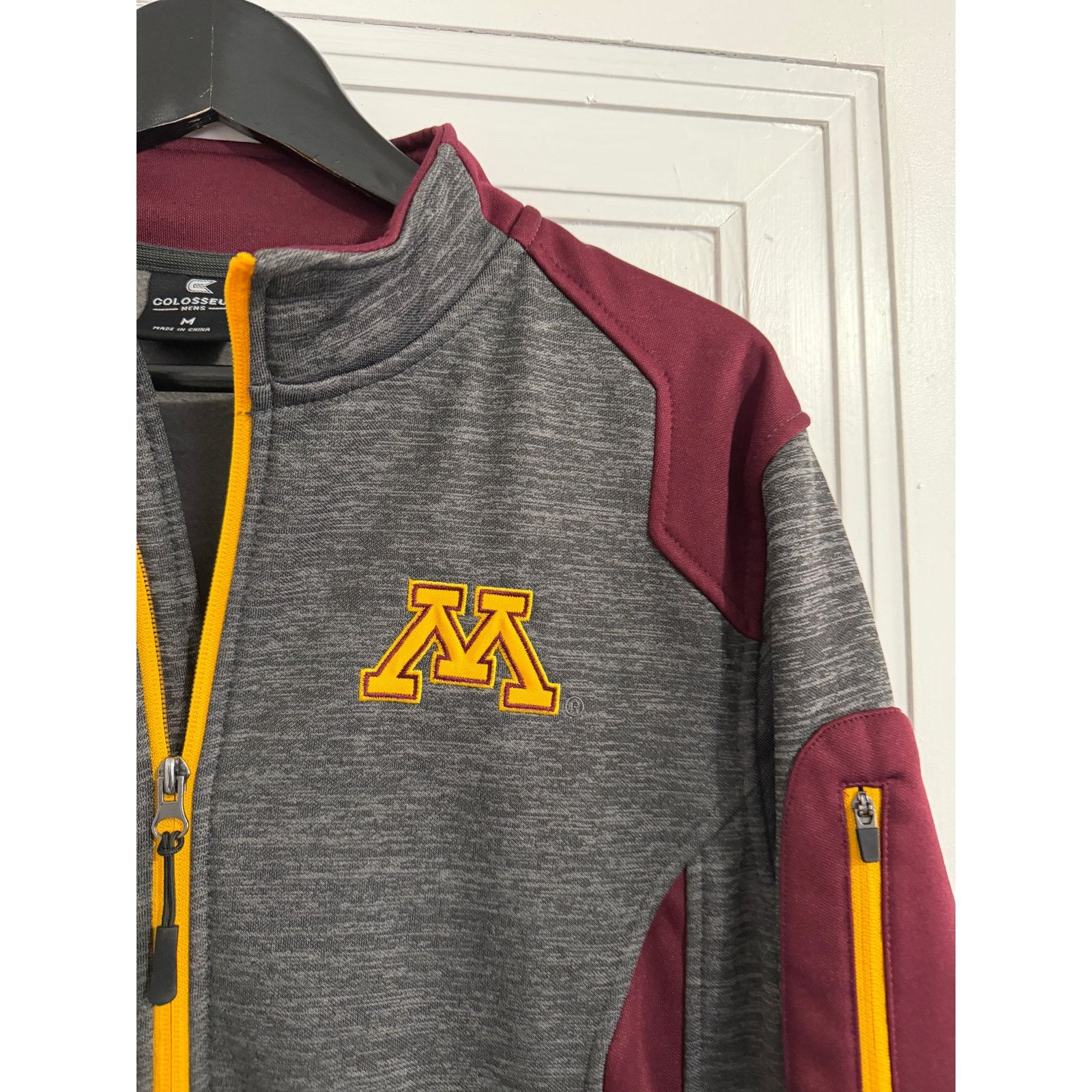 Colosseum Athletics Minnesota Gophers Gray Full-Zip Sweatshirt Size Medium Size US M / EU 48-50 / 2 - 2 Thumbnail