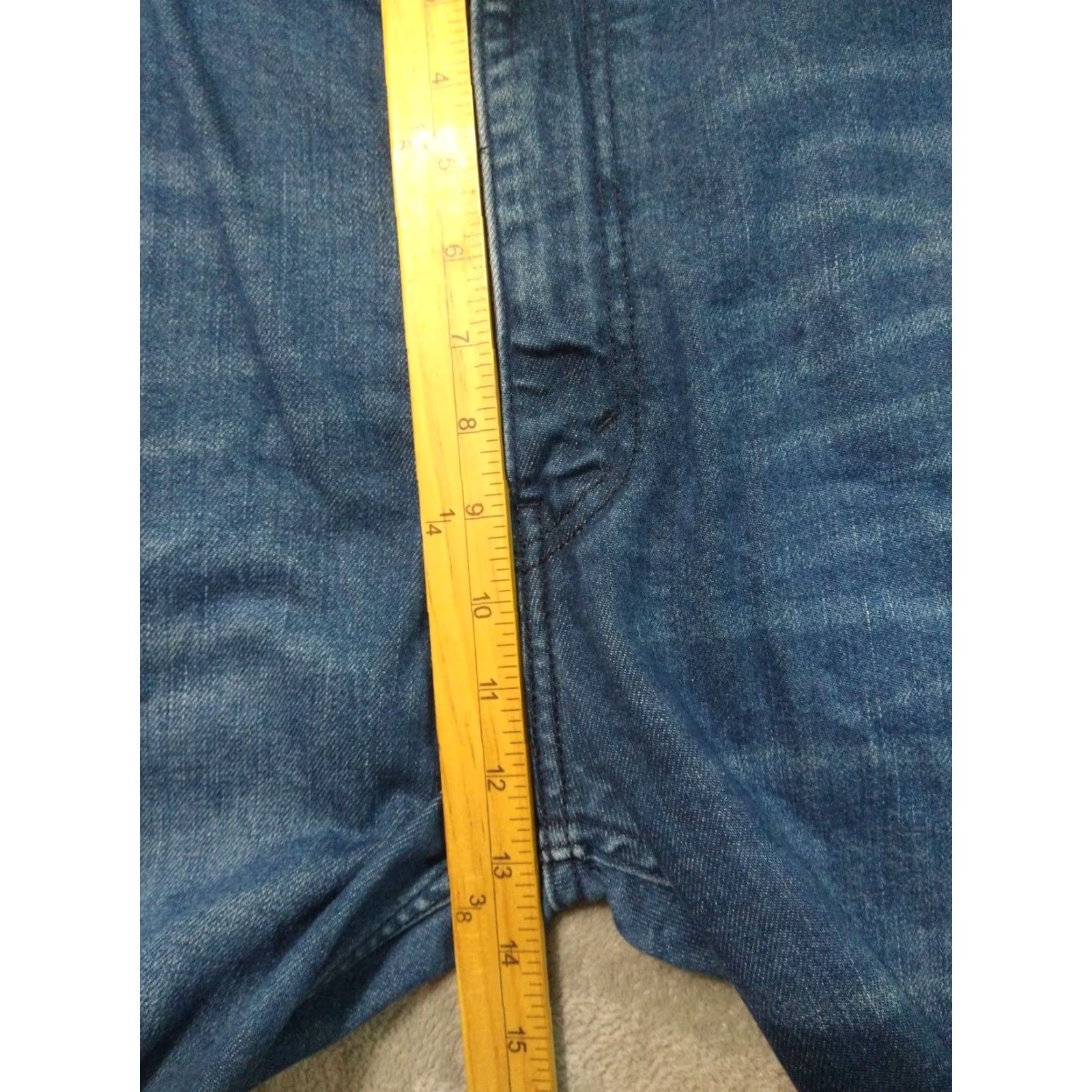 Levi's Levis 569 Jeans Men 40x30 Blue Denim Relaxed Straight Levi's 569 Jeans Men 40x30 Blue Denim Relaxed Straight Leg Size US 40 / EU 56 - 4 Thumbnail