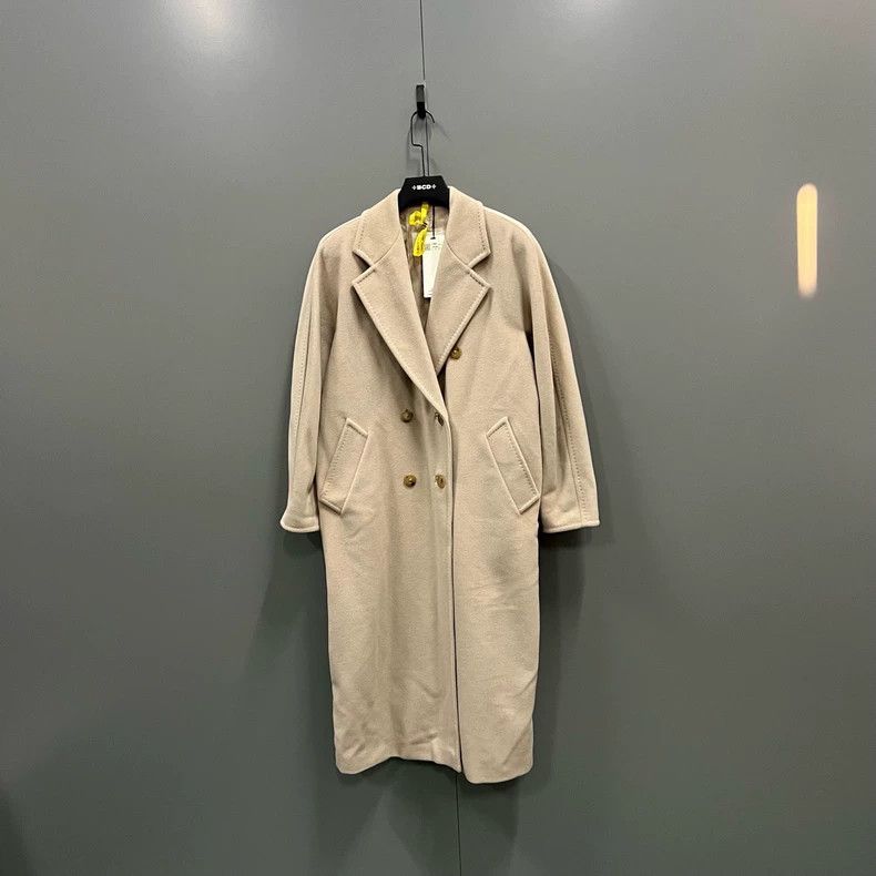 Max Mara Max Mara Coat Size M / US 6-8 / IT 42-44 - 1 Thumbnail