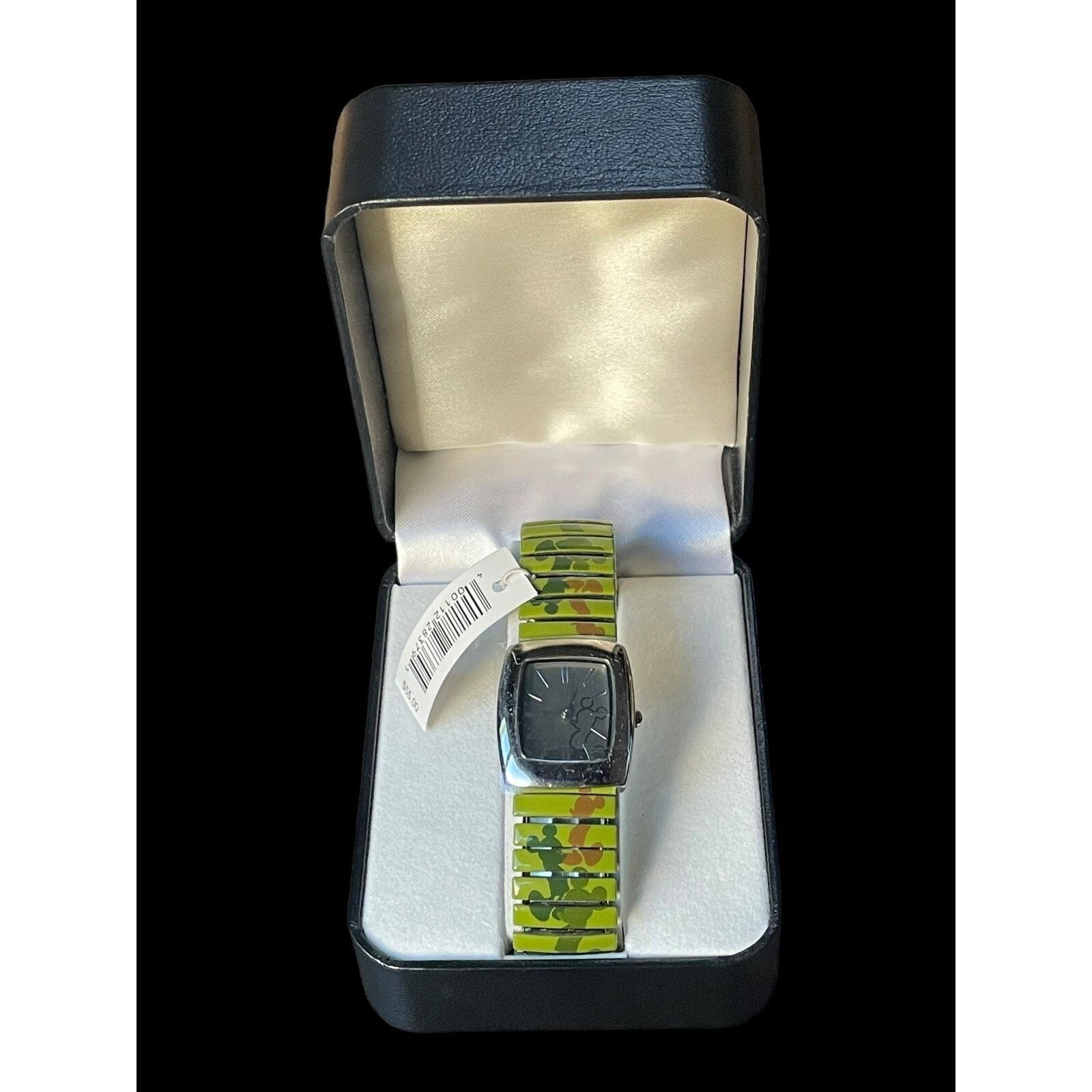 Disney Disney Green Mickey Mouse Camouflage Expansion Band Watch Size ONE SIZE - 1 Thumbnail