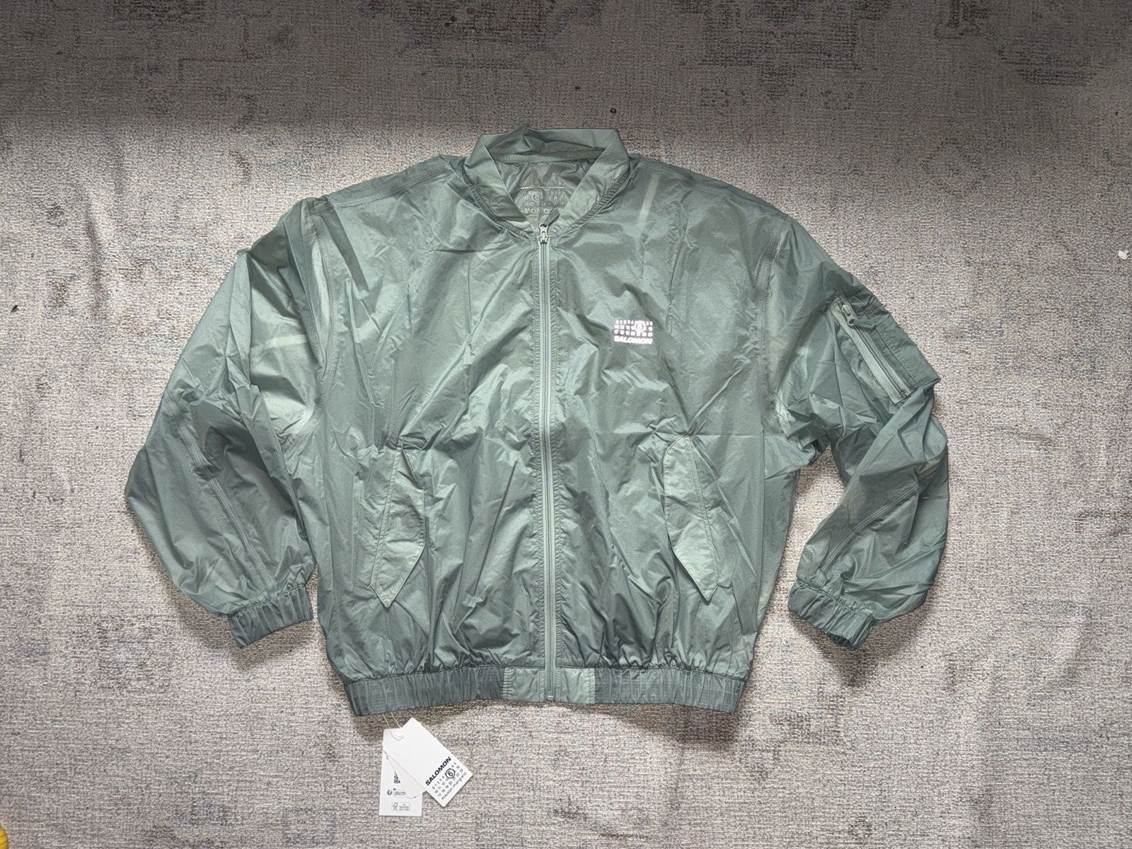 MM6 × Maison Margiela × Salomon SALOMON MM6 JADEITE BOMBER Size US L / EU 52-54 / 3 - 1 Thumbnail
