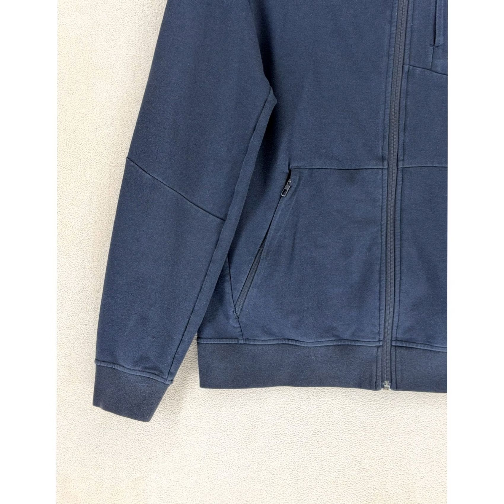 Lululemon Lululemon Mens Full Zip Hoodie City Black Athletic Activewear Jacket Size US L / EU 52-54 / 3 - 3 Thumbnail