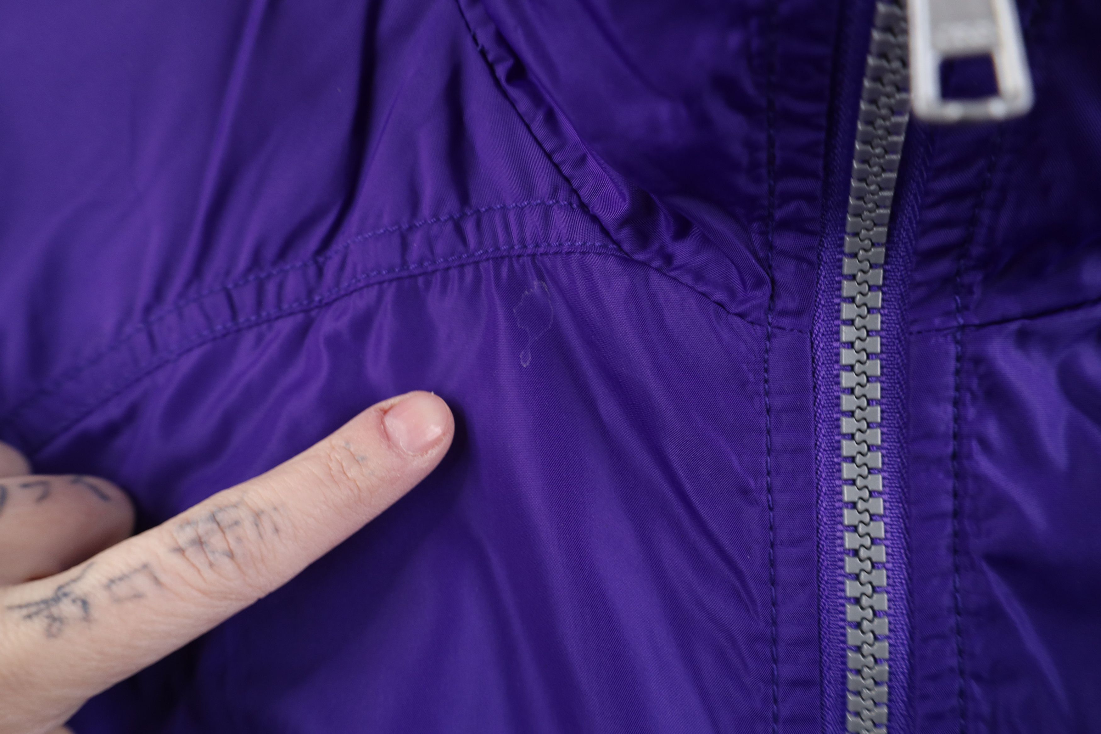Nike Vintage Nike Scott Mini Swoosh Windbreaker Jacket Purple Size US M / EU 48-50 / 2 - 5 Thumbnail