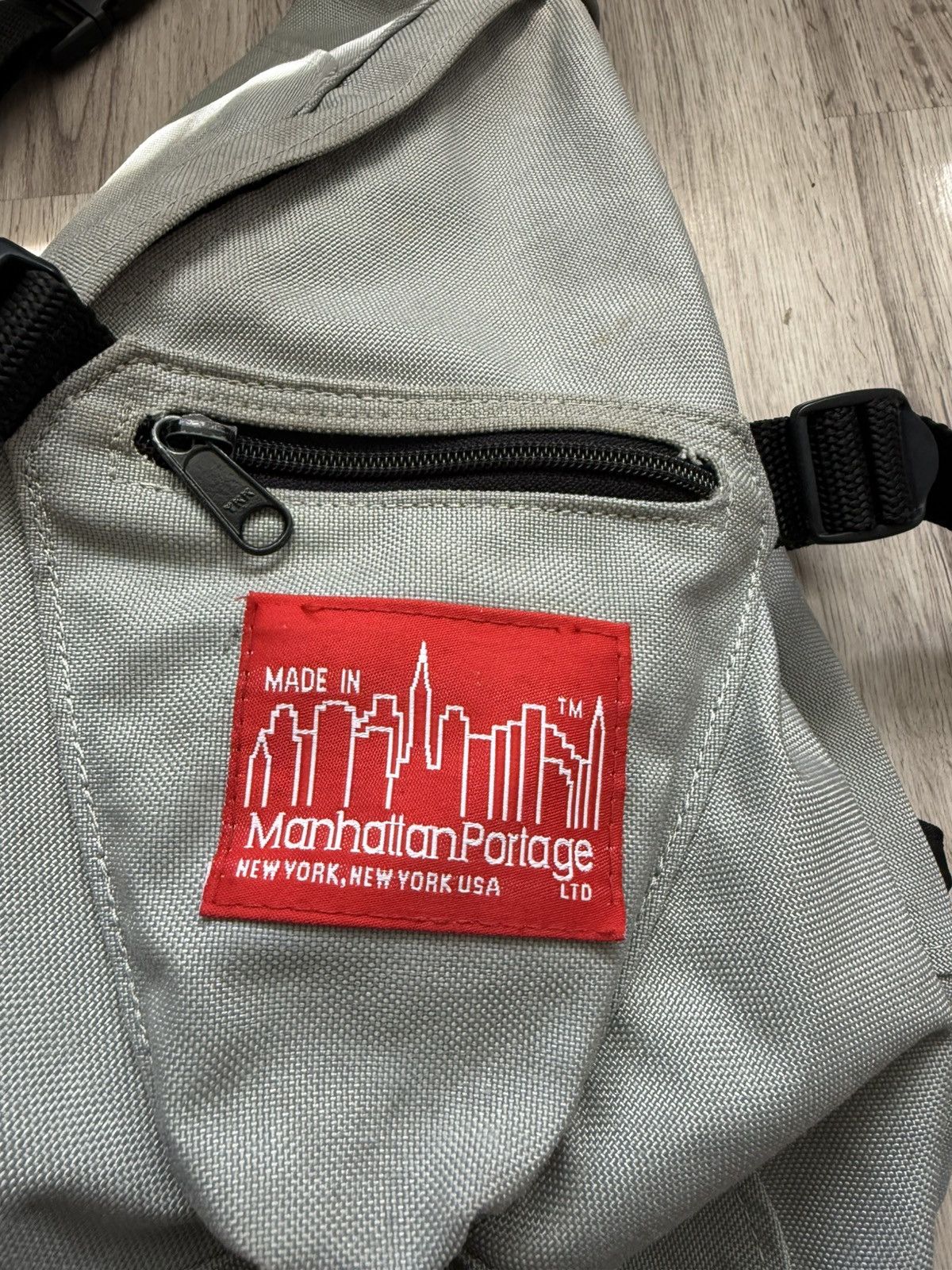 Manhattan Portage Rare Made In USA Manhattan Portage sling bag backpack Size ONE SIZE - 4 Thumbnail