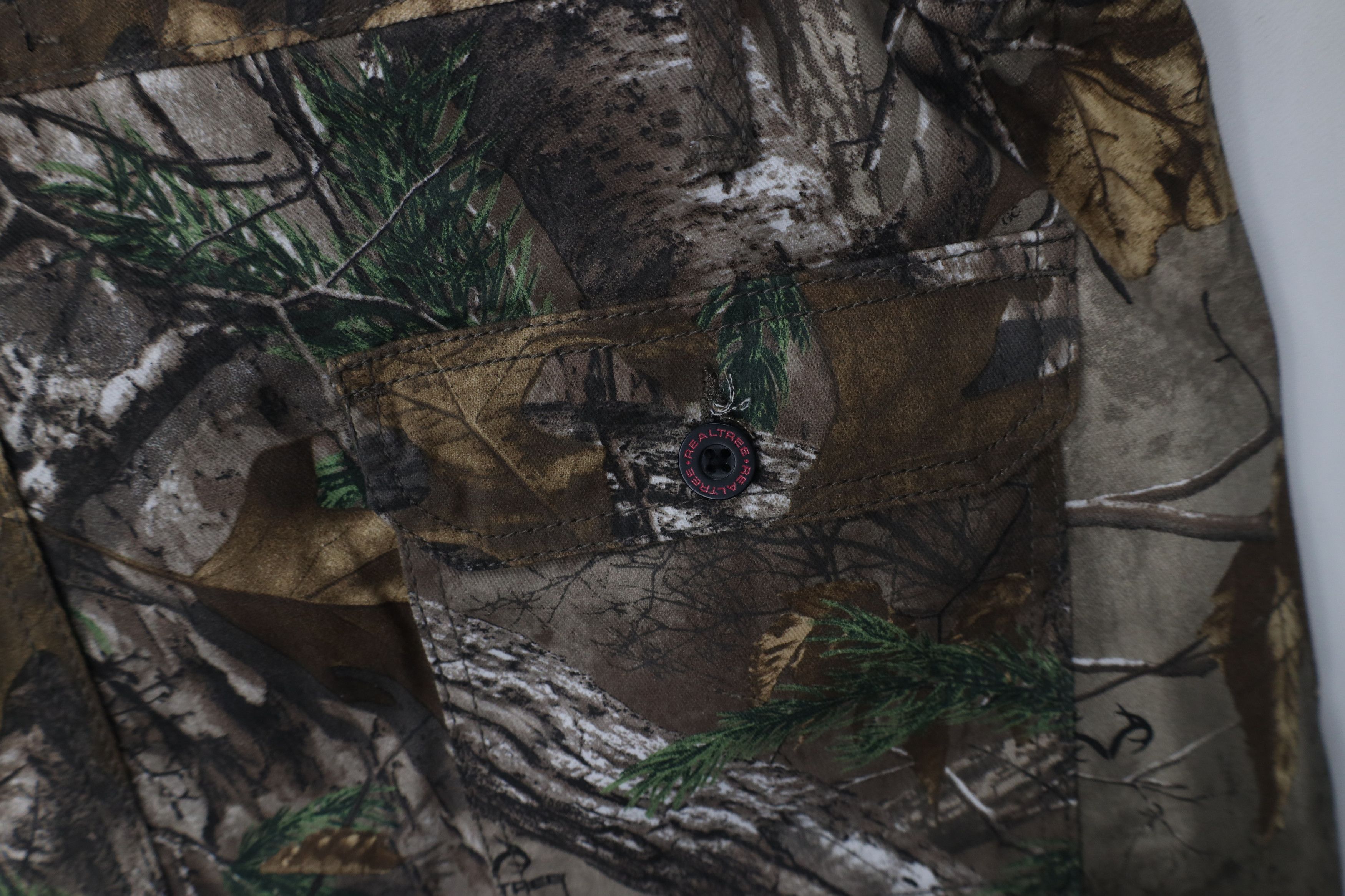 Vintage Vintage Y2K Streetwear Camouflage Wide Leg Cargo Pants Size 40" / US 18 - 11 Thumbnail