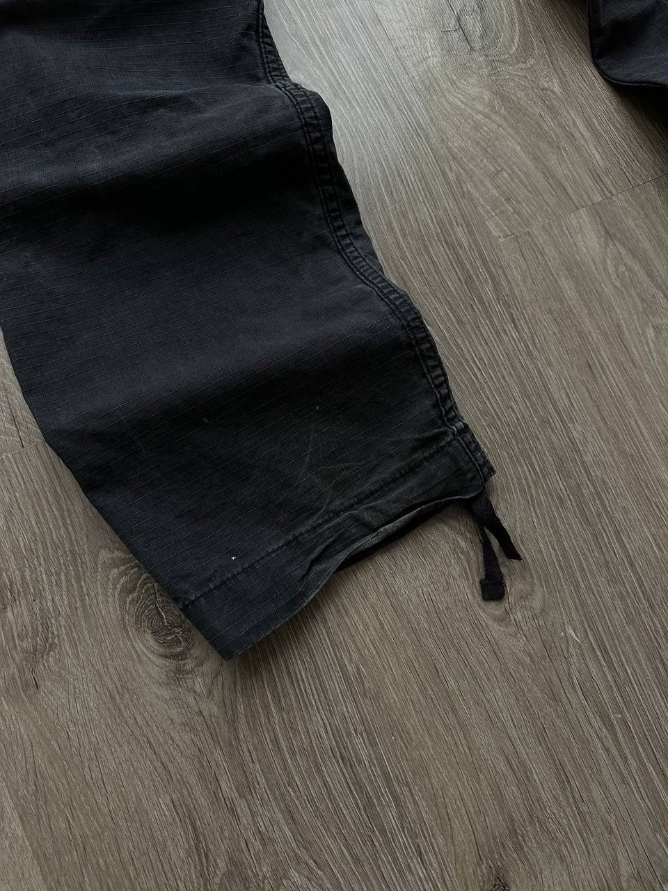 Carhartt × Carhartt Wip × Vintage Vintage Carhartt Cargo Black Big Logo Pants Size US 31 - 7 Thumbnail