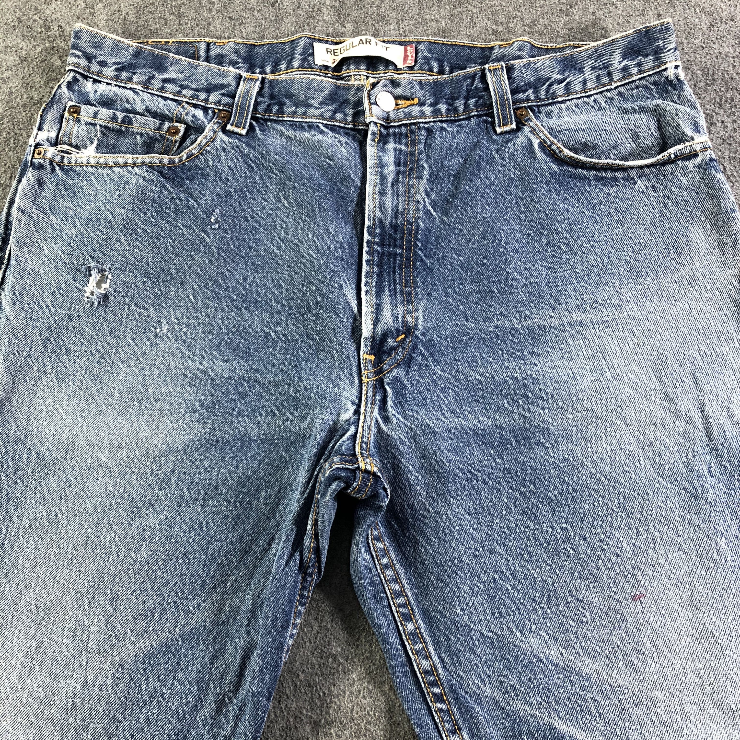 Vintage Blue Wash Levis 505 Jeans-J3118