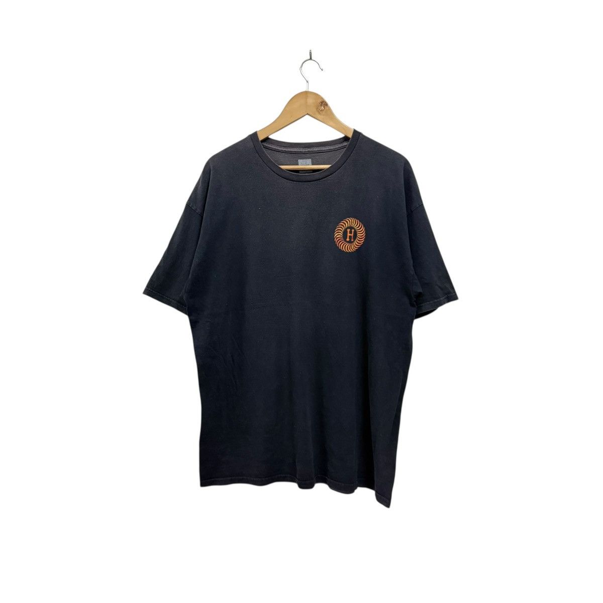 Huf Huf X Spitfire Tshirt Size US XL / EU 56 / 4 - 2 Thumbnail