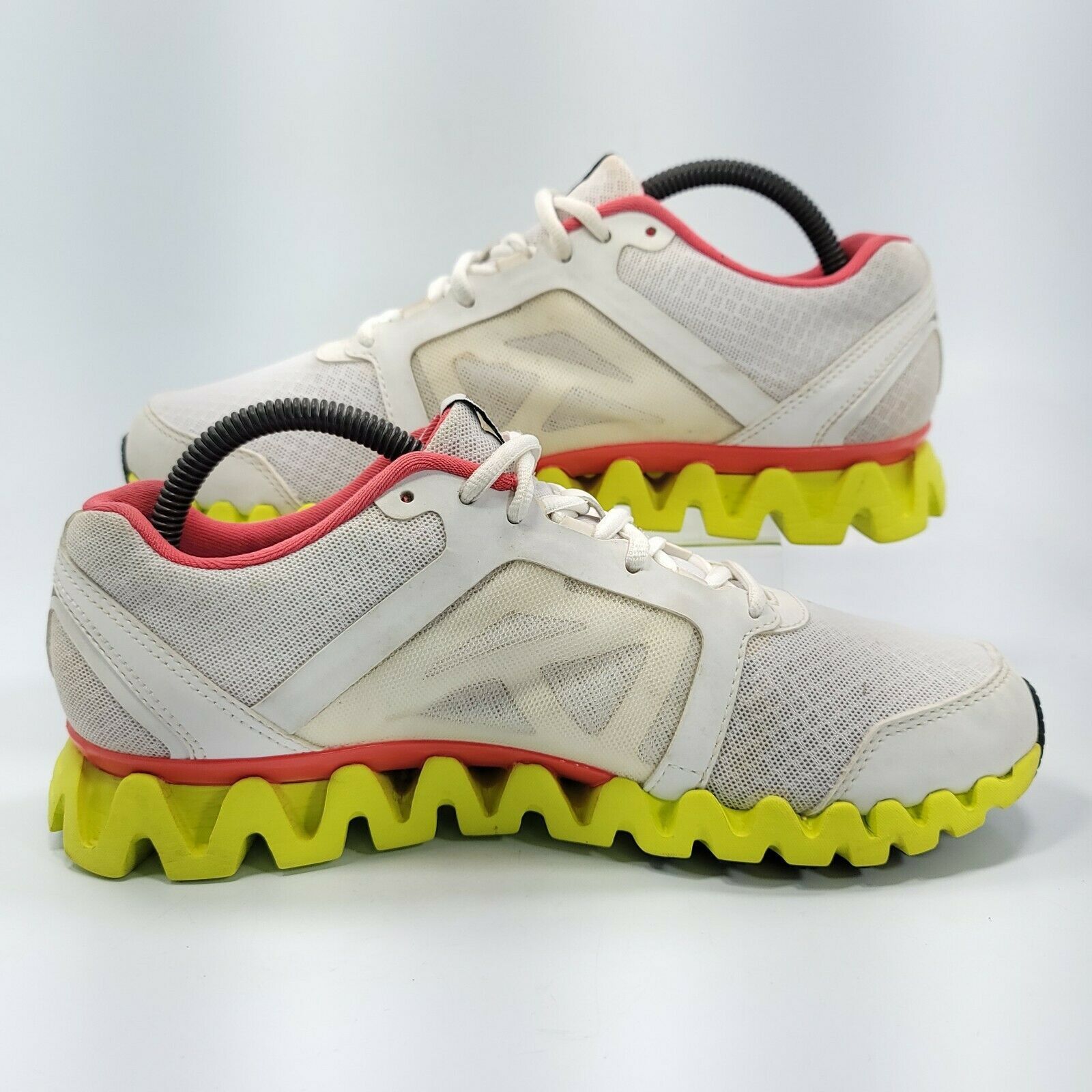 Reebok Reebok Zigquick Fire Shoe Women Size 8.5 J95936 White Yellow Size US 8.5 / IT 38.5 - 5 Thumbnail