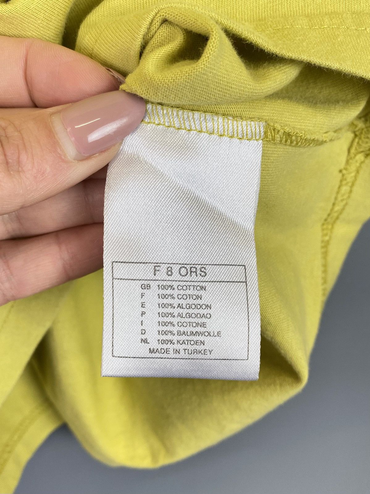 Vintage Vintage Nike T-Shirt Swoosh Logo Yellow Short Sleeve Men’s Size US S / EU 44-46 / 1 - 5 Thumbnail