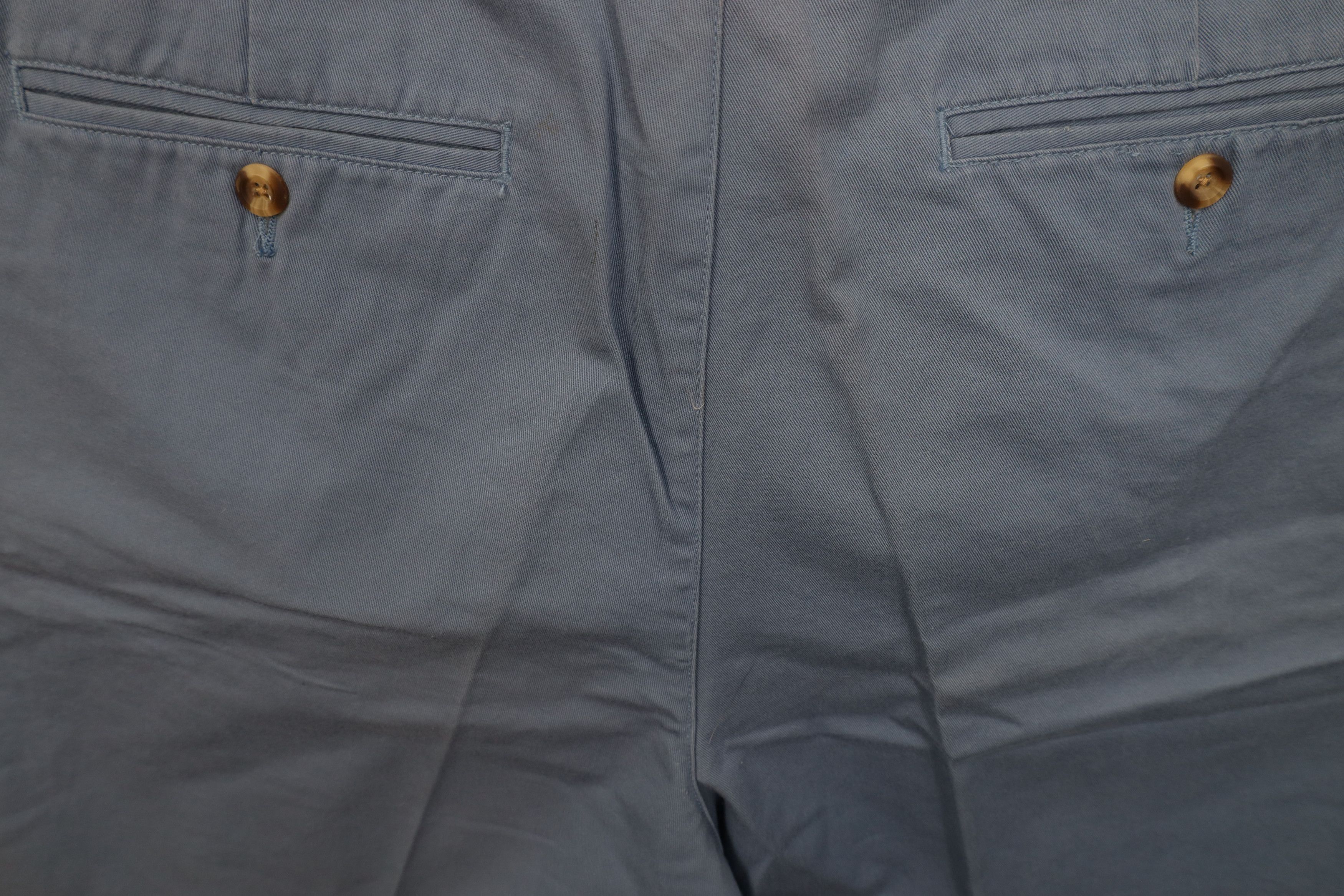 Tommy Hilfiger Deadstock Vintage 90s Tommy Hilfiger Chino Golf Shorts Blue Size US 35 - 14 Thumbnail