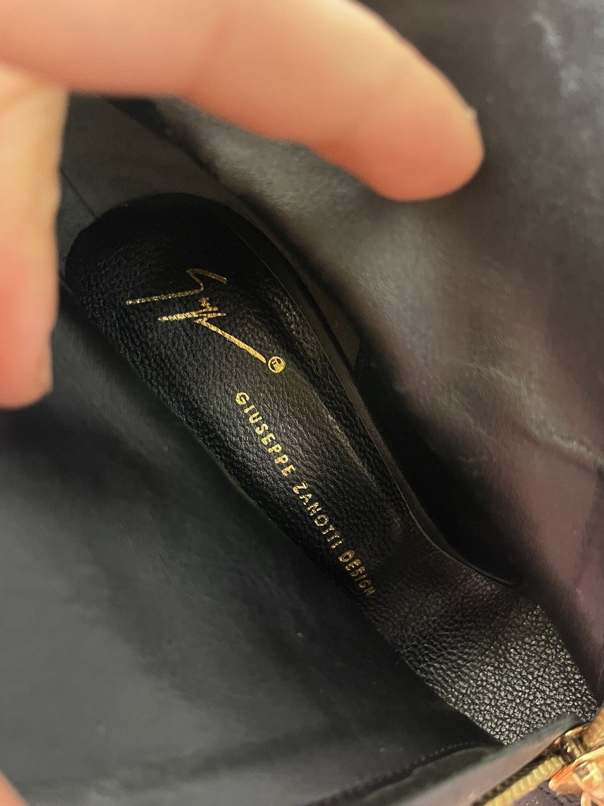 Giuseppe Zanotti Giuseppe Zanotti boots Size US 6 / IT 36 - 20 Thumbnail