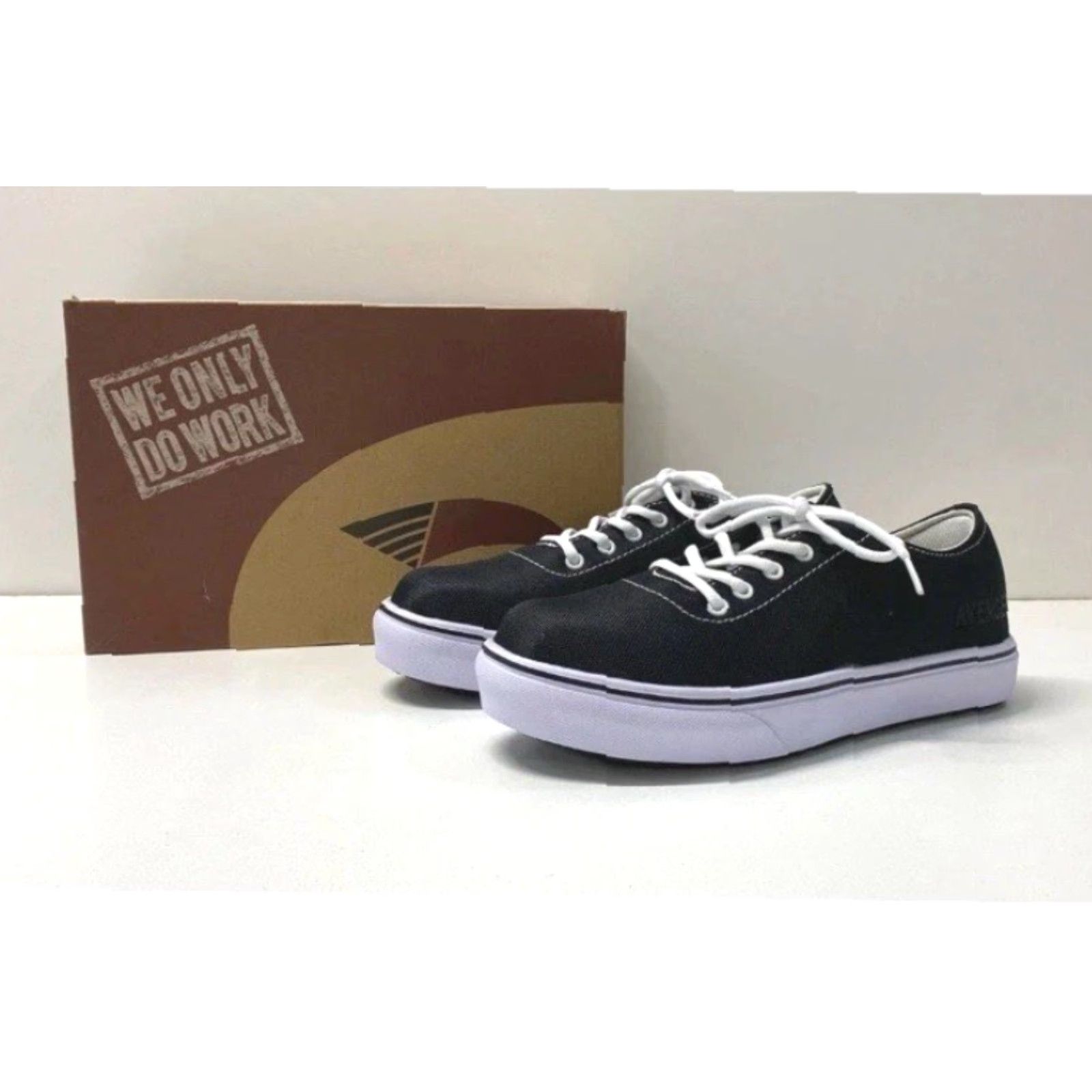 Vintage Avenger Sneakers Adult 7.5 Wide Black Alley A410 CT Slip Resistant Womens Size US 8 / IT 38 - 2 Thumbnail