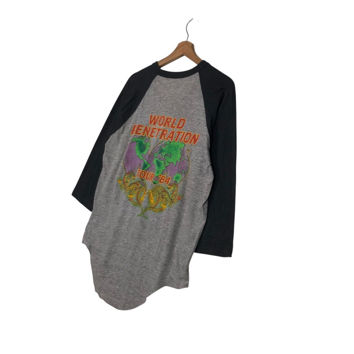Band Tees 🔥VINTAGE 1984 TOUR WORLD PENETRATION BAND 3 QUARTER BIG LOGO Size US L / EU 52-54 / 3 - 14 Thumbnail