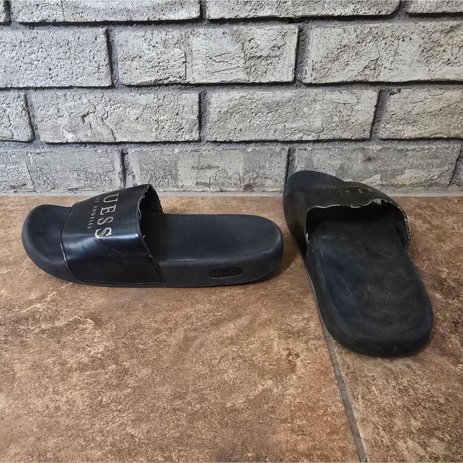 Guess Black Gold Classic | GUESS | Sandal Size US 8 / EU 41 - 3 Thumbnail
