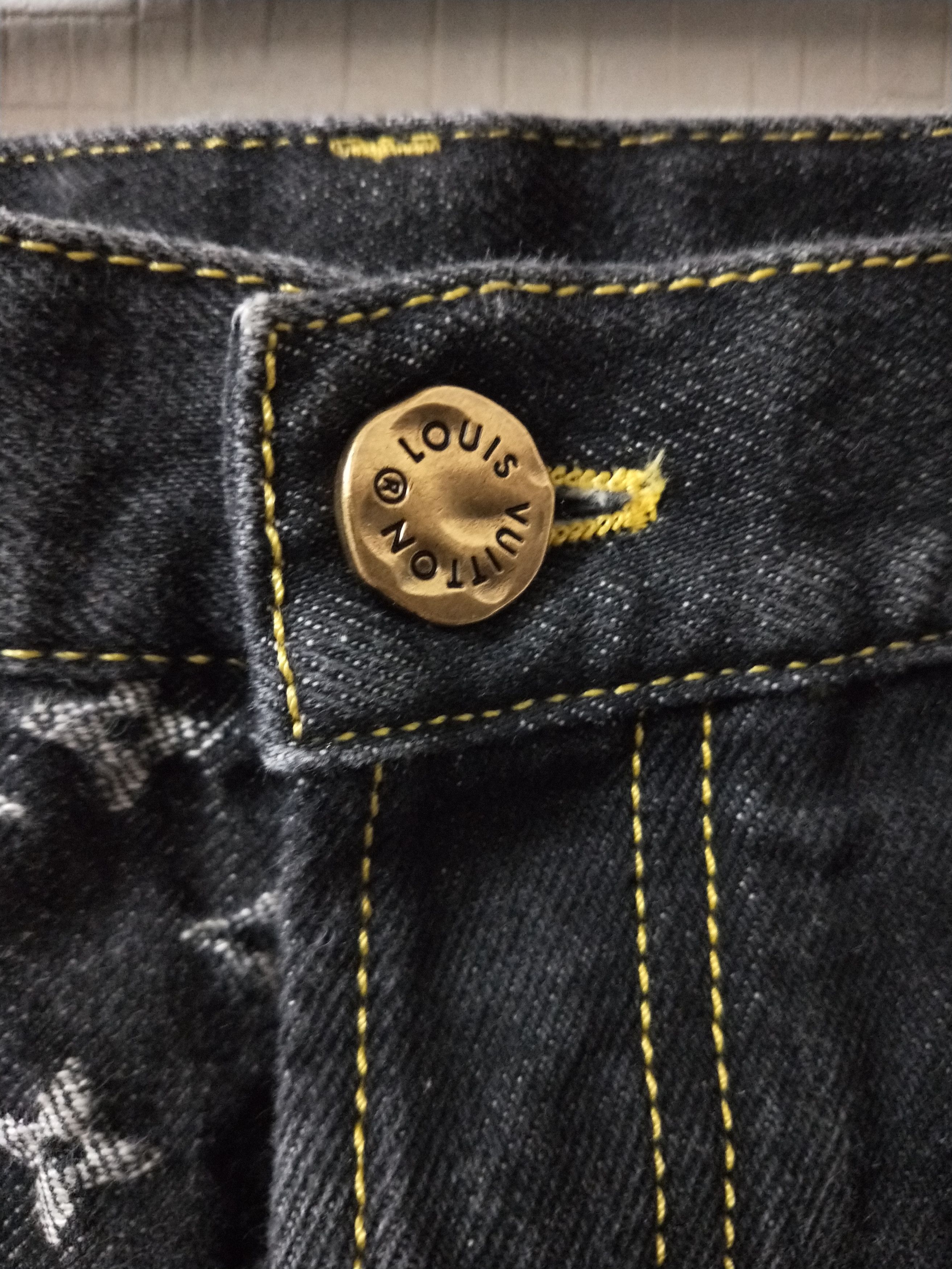Louis Vuitton Crazy Monogram Jeans Size US 33 - 4 Thumbnail
