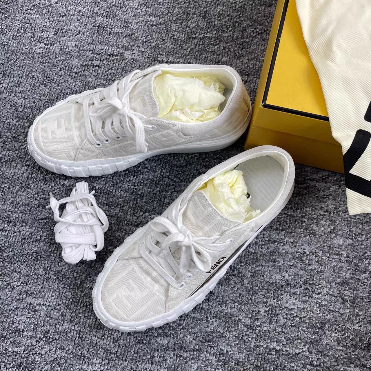 Fendi Fendi All-Over Logo White Platform Sneakers K12 Size US 6.5 / IT 36.5 - 5 Thumbnail