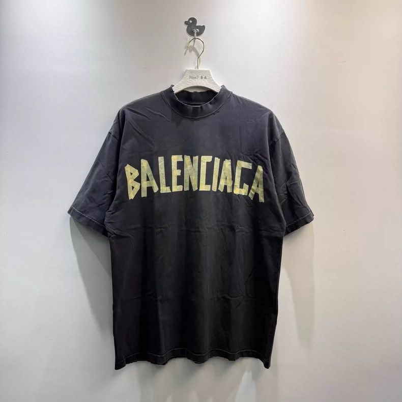 Balenciaga BB patch to make old retro tape short sleeves w