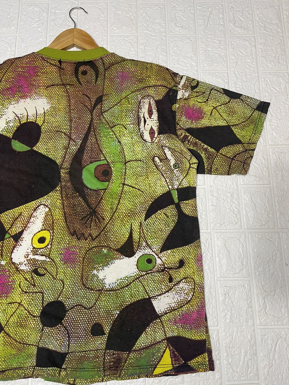 Fuck Art, Make Tees Vintage Art Homme 'et Femme Joan Miro Full Print Size US L / EU 52-54 / 3 - 8 Thumbnail
