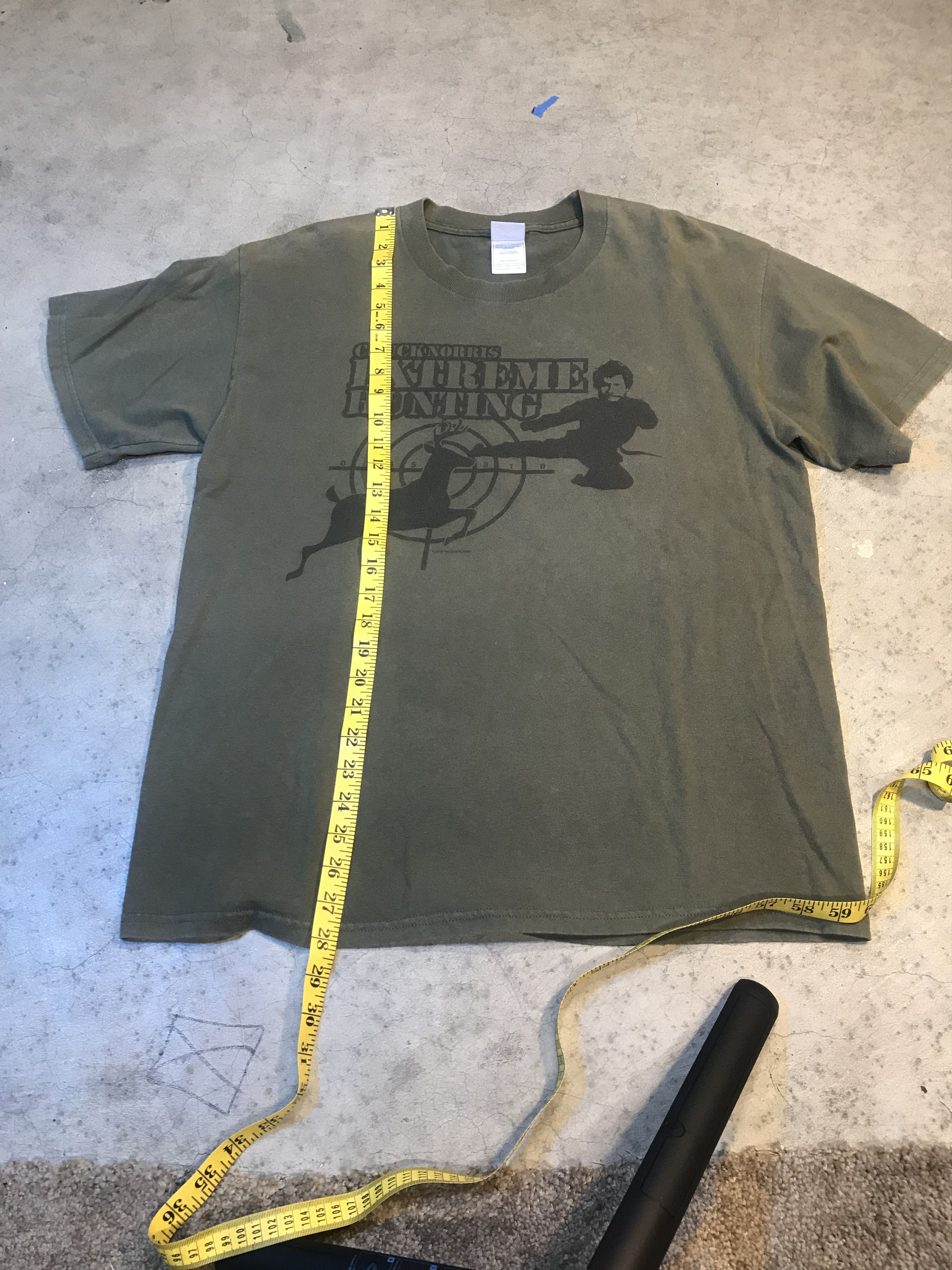 Fruit Of The Loom × Gildan Y2k Chuck Norris Extreme Hunting T Shirt Size US L / EU 52-54 / 3 - 3 Thumbnail
