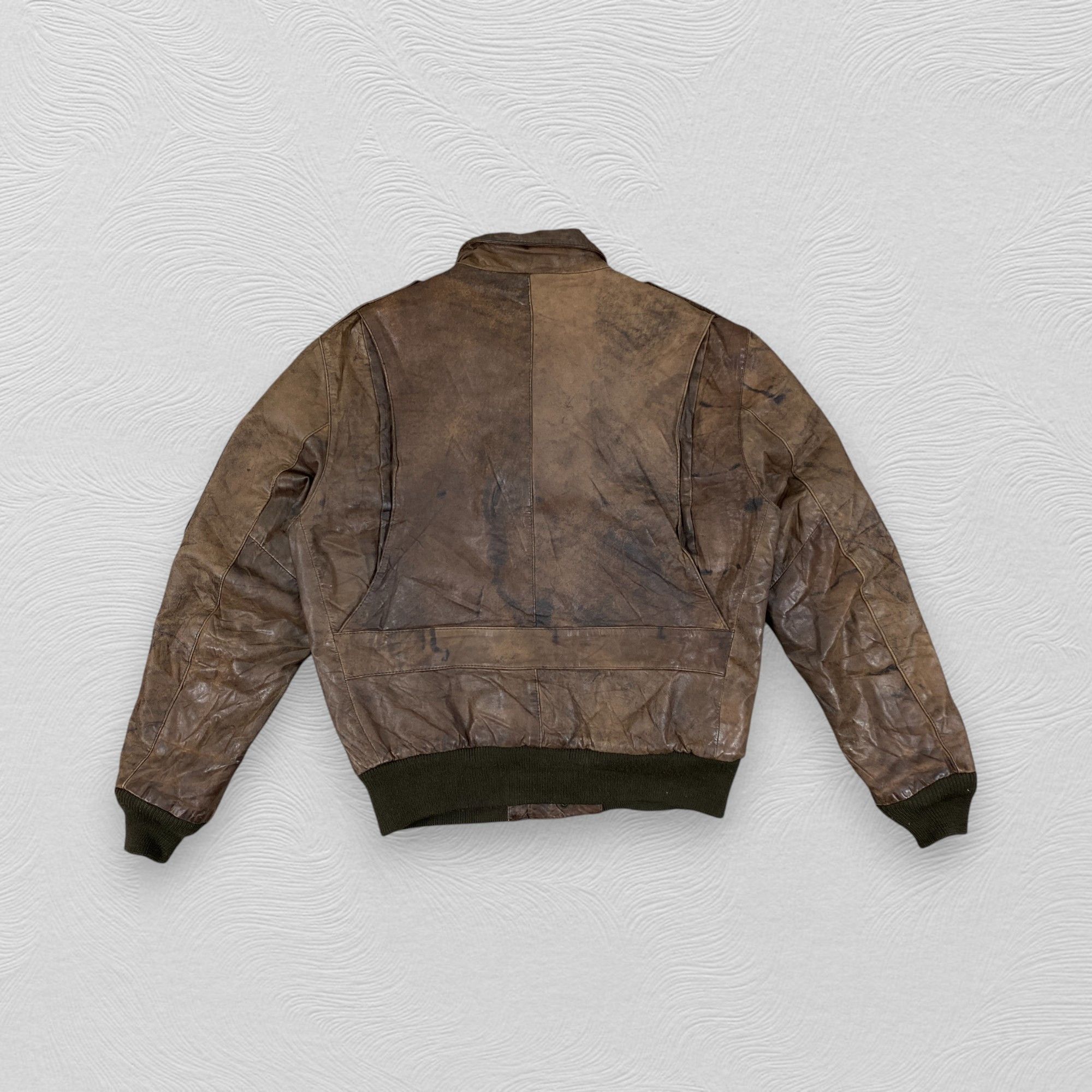 Avirex Vintage Dog Fight Leather Jacket- J423 Size US M / EU 48-50 / 2 - 3 Thumbnail