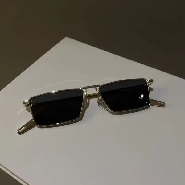 Designer × Vintage Vintage square frame sunglasses Size ONE SIZE - 1 Thumbnail
