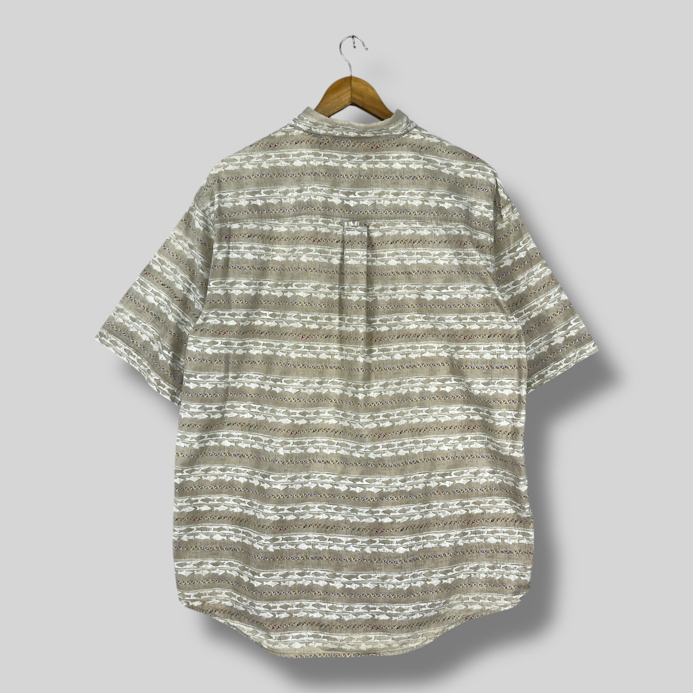Woolrich Woolen Mills Vintage WOOLRICH Horizontal Fish Motive Printed Shirt Size US L / EU 52-54 / 3 - 8 Thumbnail