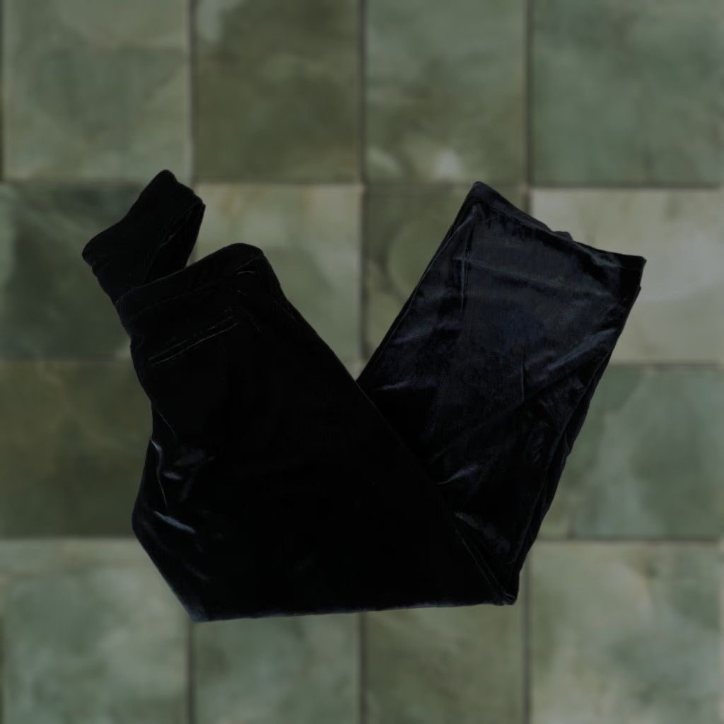 Velvet Youse Womens Velvet Pants Medium Black Straight Leg Size 32" / US 10 / IT 46 - 1 Thumbnail