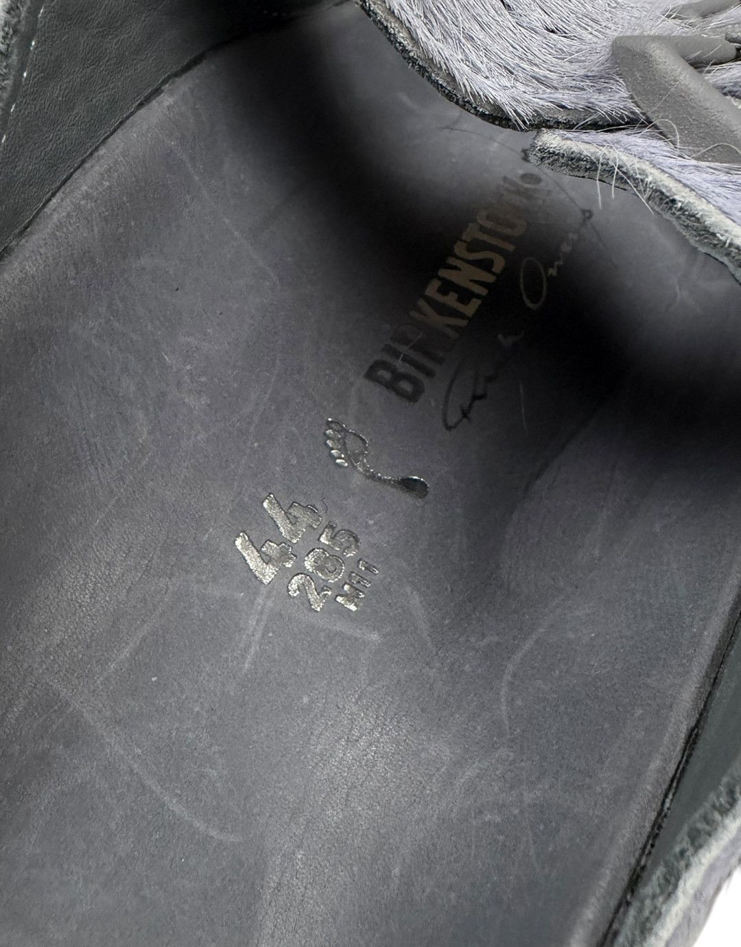 Birkenstock × Rick Owens Rick Owens X Birkenstock Fur Sandals Grey Size US 11 / EU 44 - 4 Thumbnail