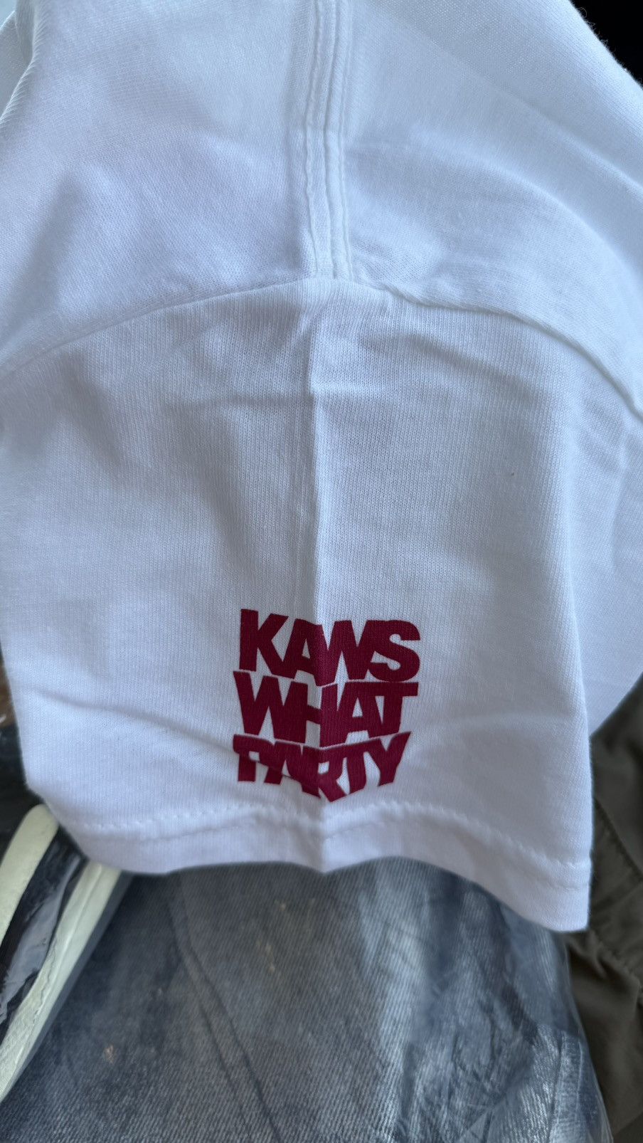 Kaws KAWS x Brooklyn Museum Tee (KAWS What Party) Size US S / EU 44-46 / 1 - 4 Thumbnail