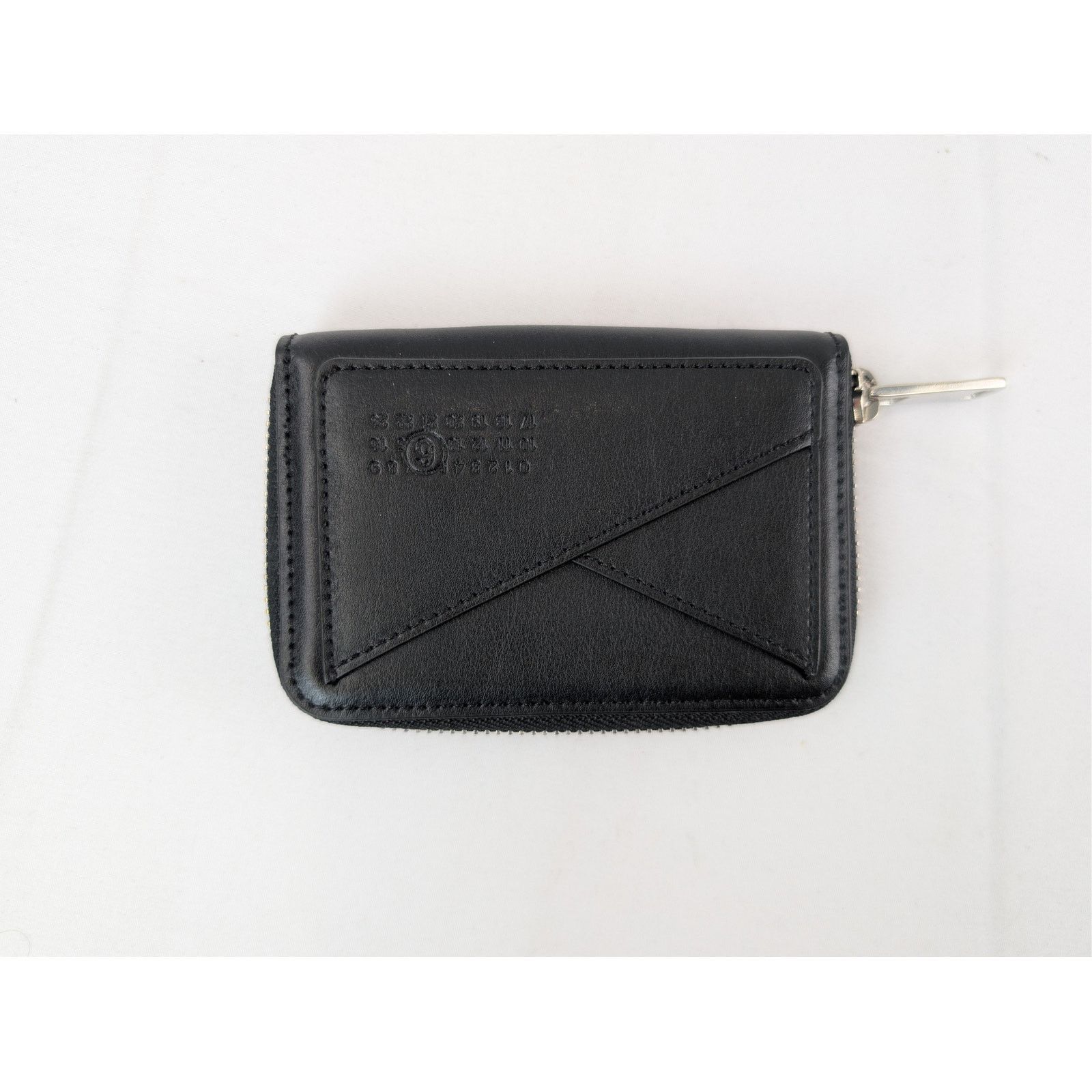 Maison Margiela o1rshd1 Q:2 / Size: OS / Zip Wallet in Black Size ONE SIZE - 2 Thumbnail