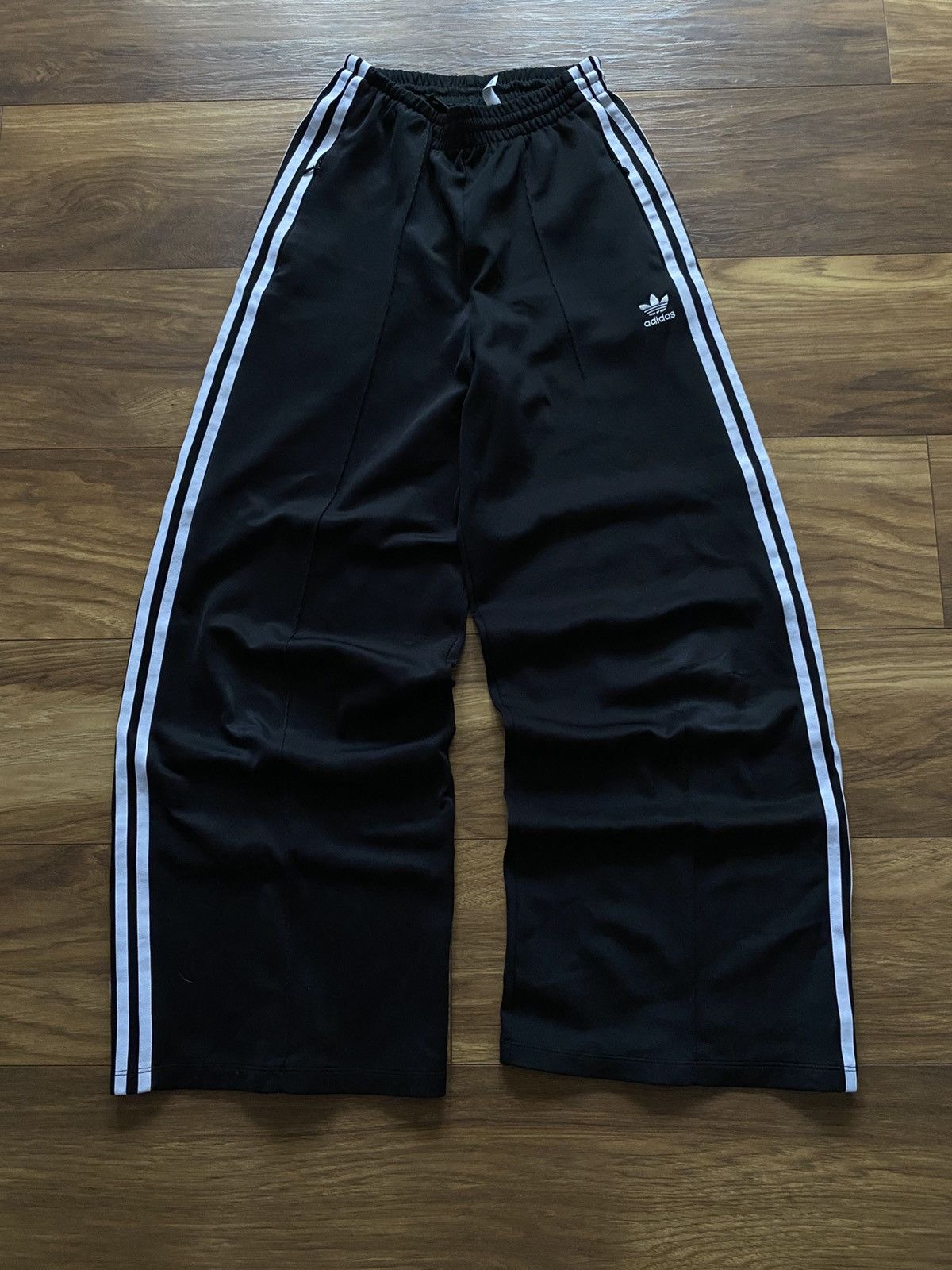 Adidas Adidas Baggy Flare Pants Hype Y2k Swag Size 25" / US 0 / IT 36 - 1 Thumbnail