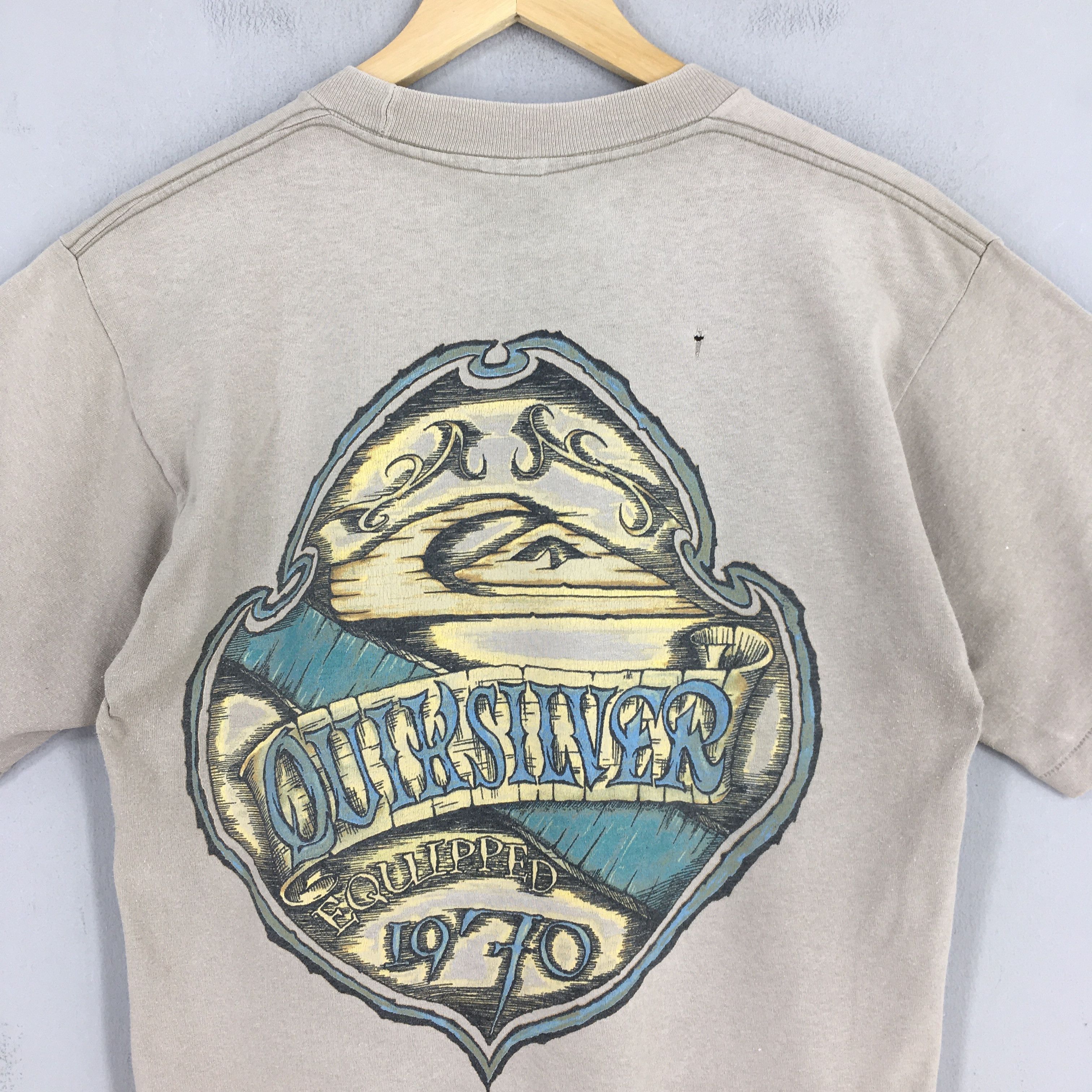 Quiksilver Vintage 90s Quiksilver Surfboarding Surf Wear T shirt Small Size US S / EU 44-46 / 1 - 2 Thumbnail