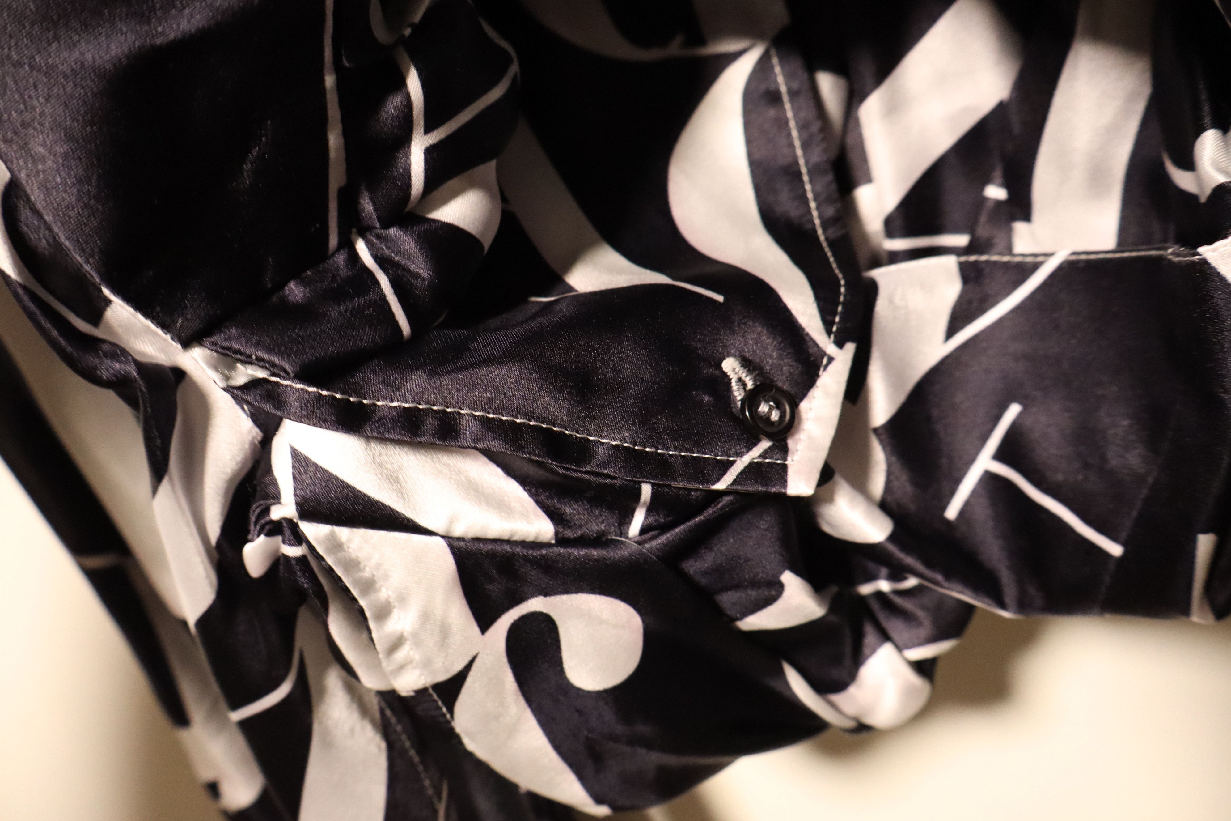 Jacquemus "La Riviera" silk shirt Size XXS / US 00 / IT 34 - 8 Thumbnail
