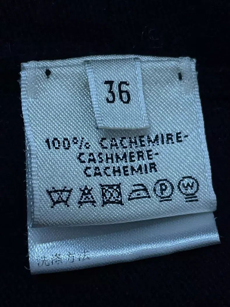 Hermes Hermes Blue and Black Cashmere Short Sleeve Top Size XS / US 0-2 / IT 36-38 - 4 Thumbnail