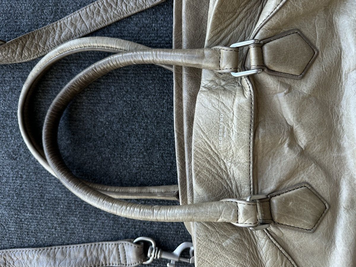 LIEBESKIND BERLIN 🚨Y2K AVANT-GARDE 🚨 BEIGE Germany style hand bag Y2K 90s Size ONE SIZE - 4 Thumbnail