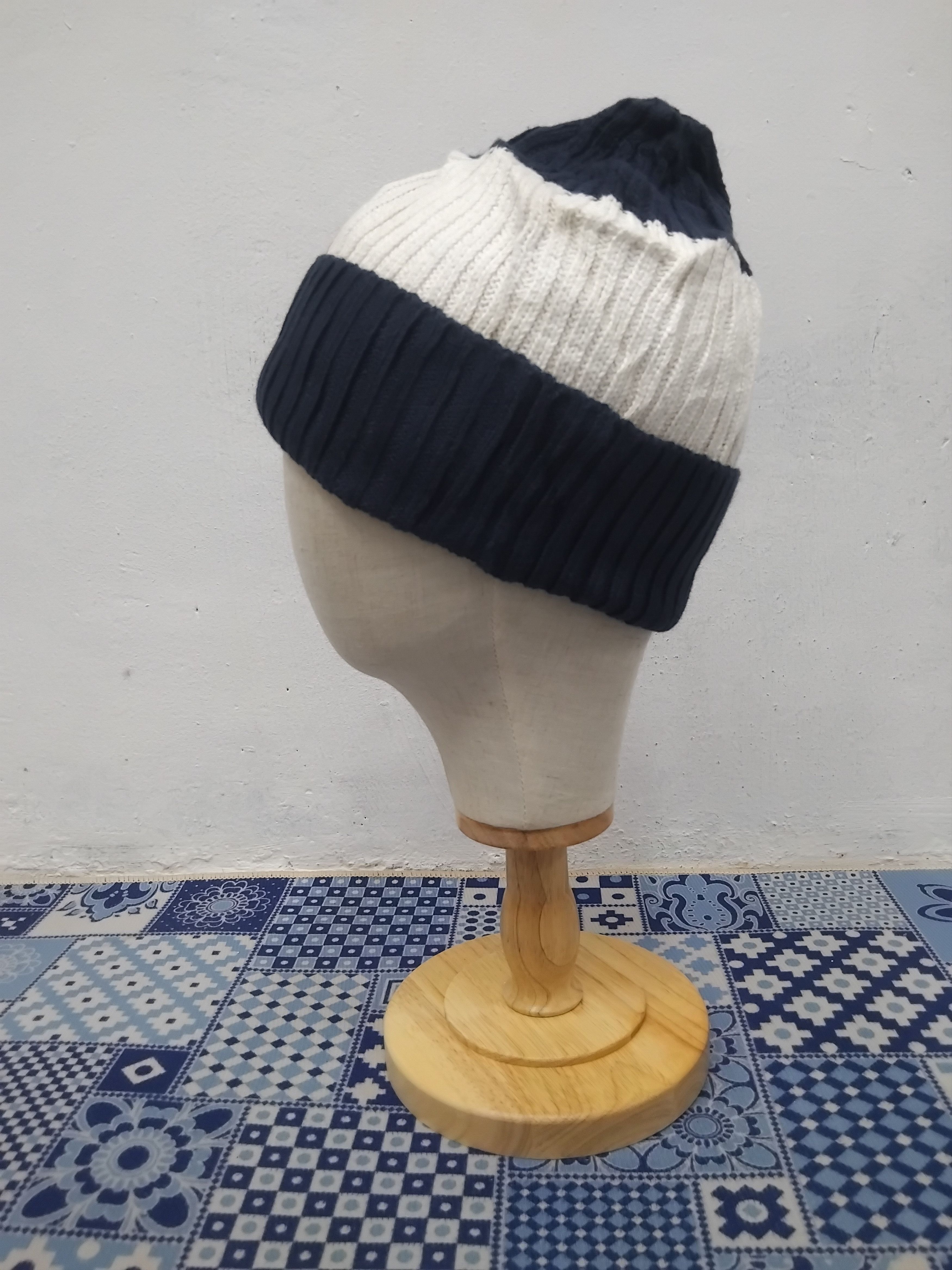 Tommy Hilfiger 💥Tommy hilfiger beanie hat Size ONE SIZE - 7 Thumbnail