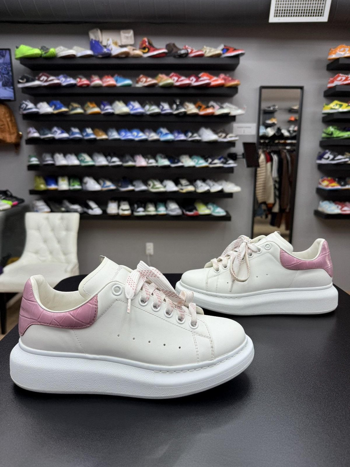 Alexander McQueen MCQUEEN Oversized Womens White Pink Sneakers Size 39.5 / 9.5 Size US 9 / IT 39 - 1 Thumbnail