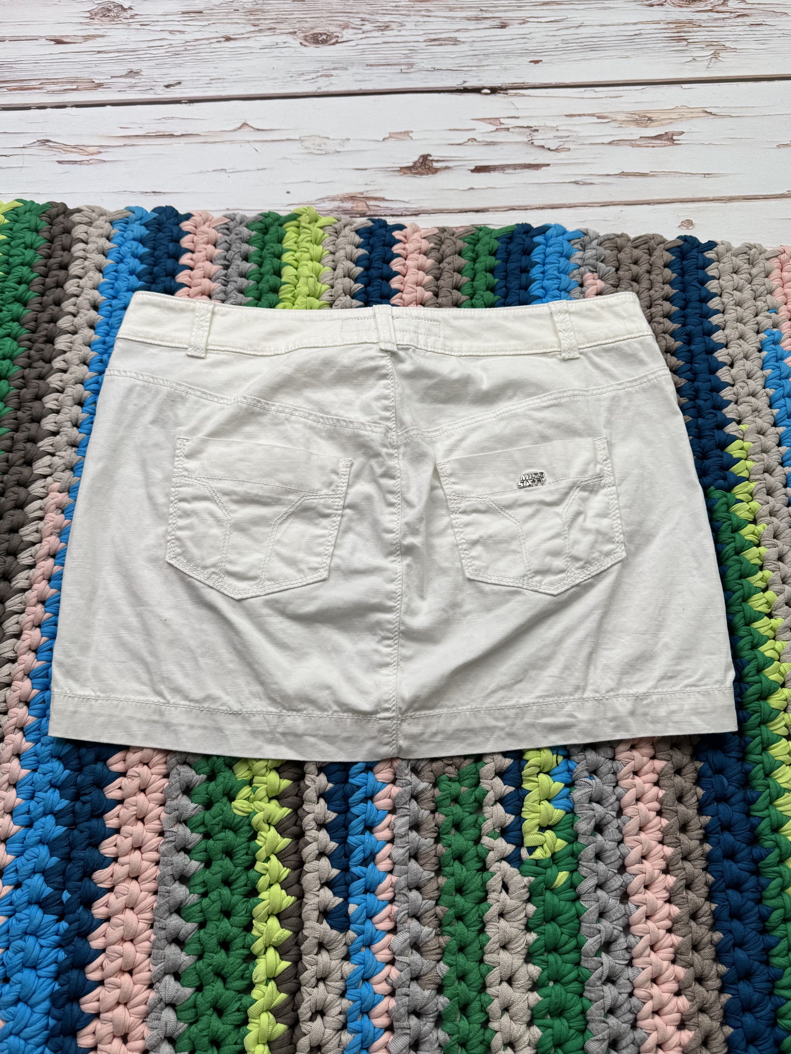 Miss Sixty Miss Sixty Vintage Mini Skirt (V41)(D10) Size 32" / US 10 / IT 46 - 9 Thumbnail