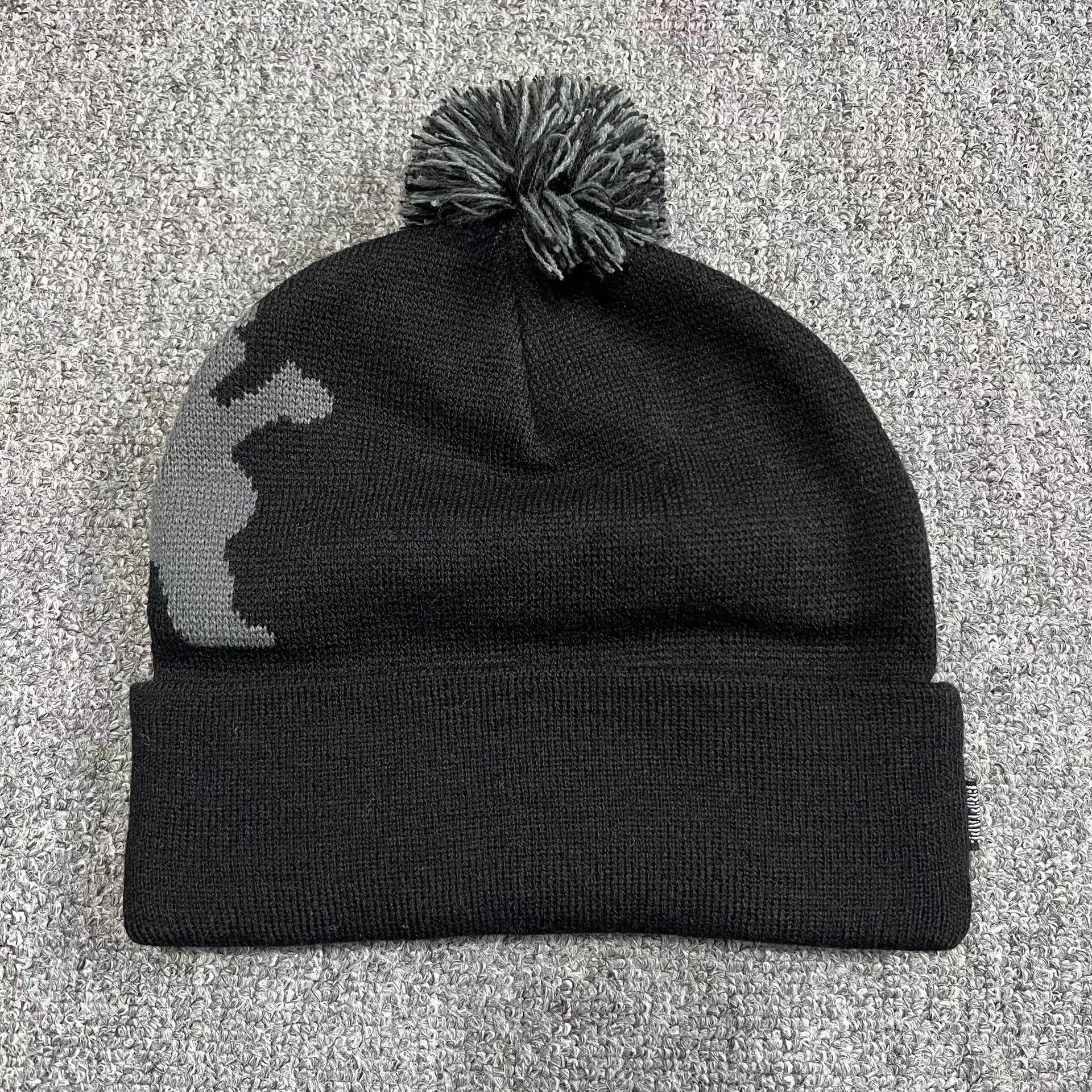 Grizzly Griptape Grizzly Griptape Bear Pom-Pom Knit Beanie Q7 Size ONE SIZE - 4 Thumbnail
