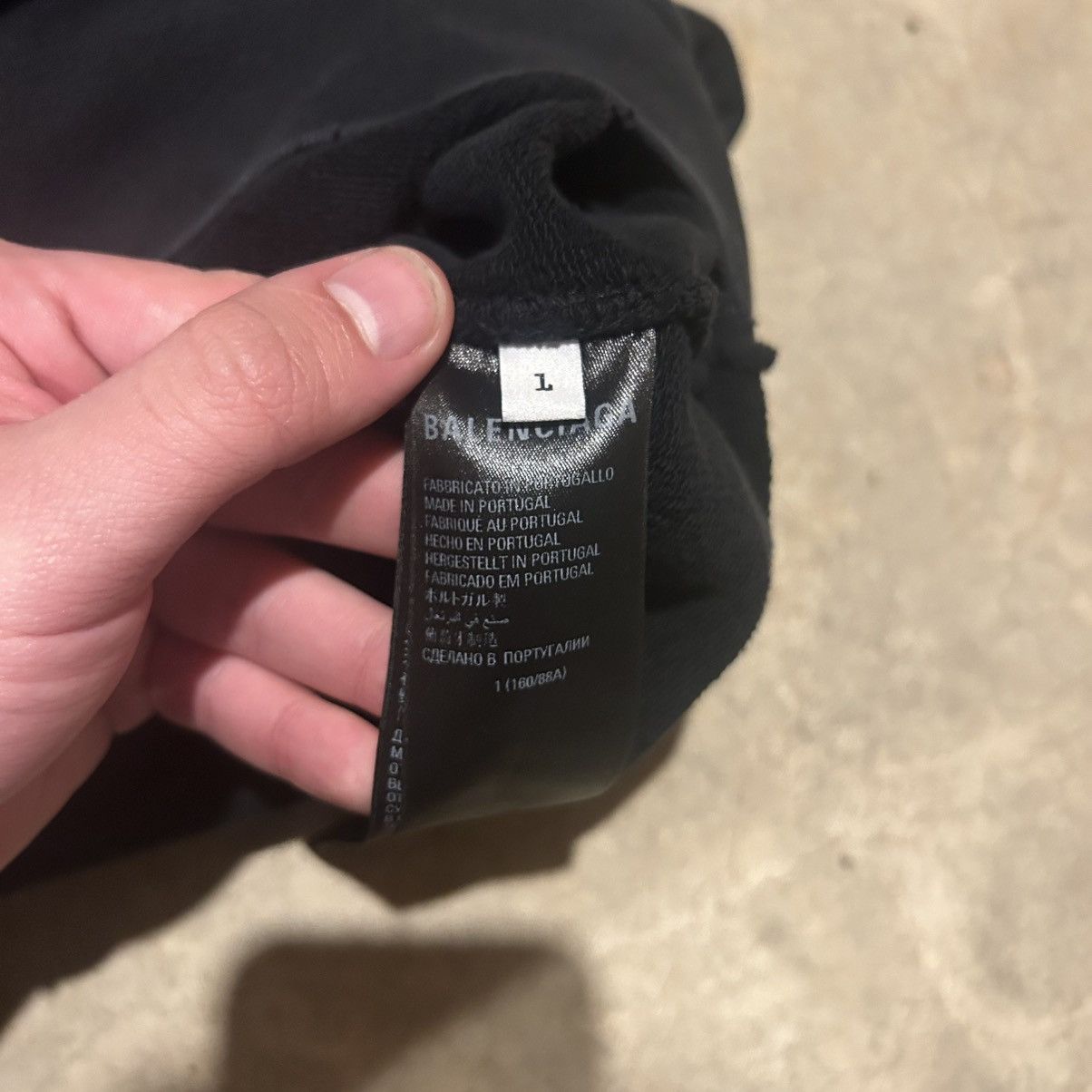 Balenciaga × Designer RARE Balenciaga “Be Different” Layered Oversized Hoodie Size US S / EU 44-46 / 1 - 14 Thumbnail