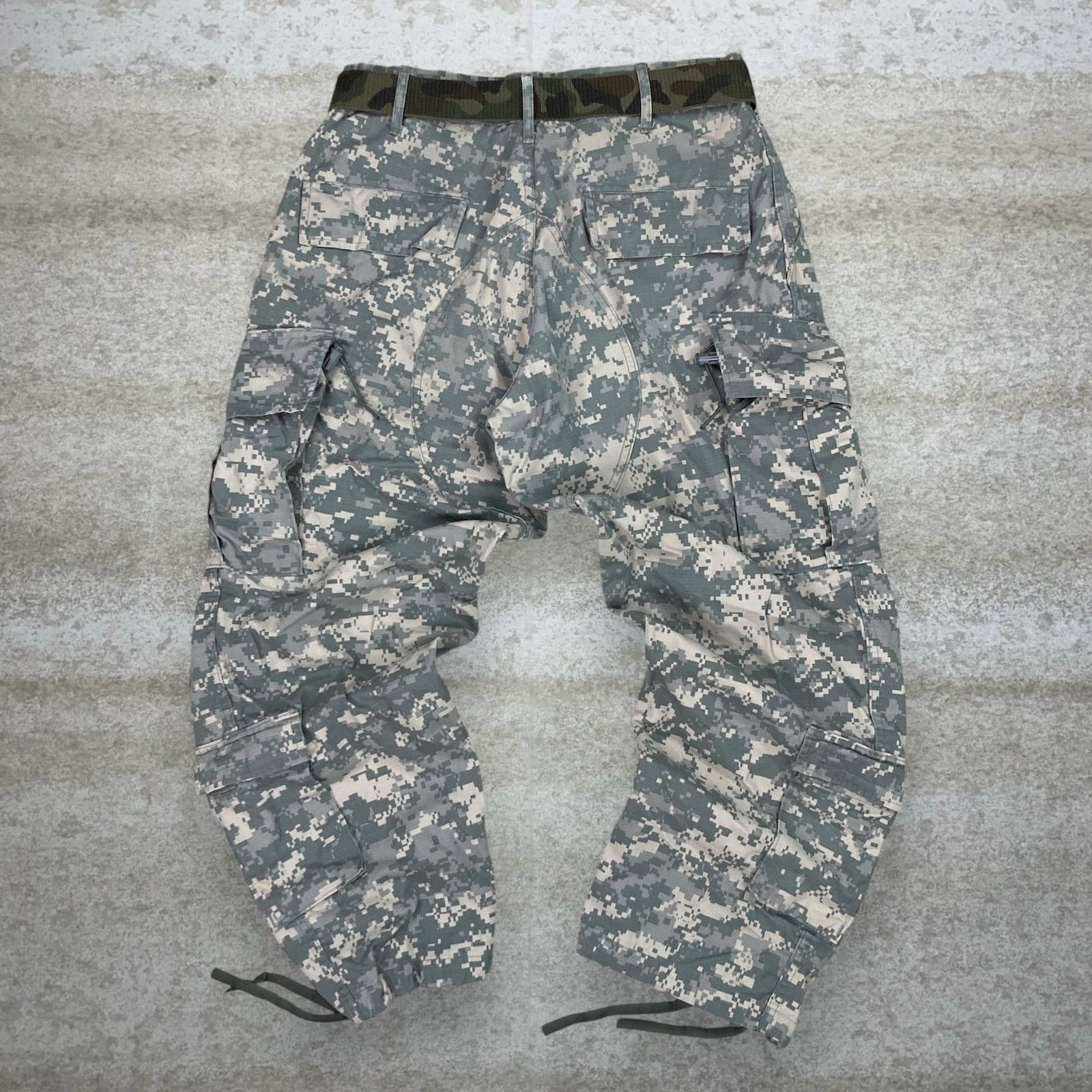 Japanese Brand × Streetwear × Vintage Joshua Jamal Baggy Digital