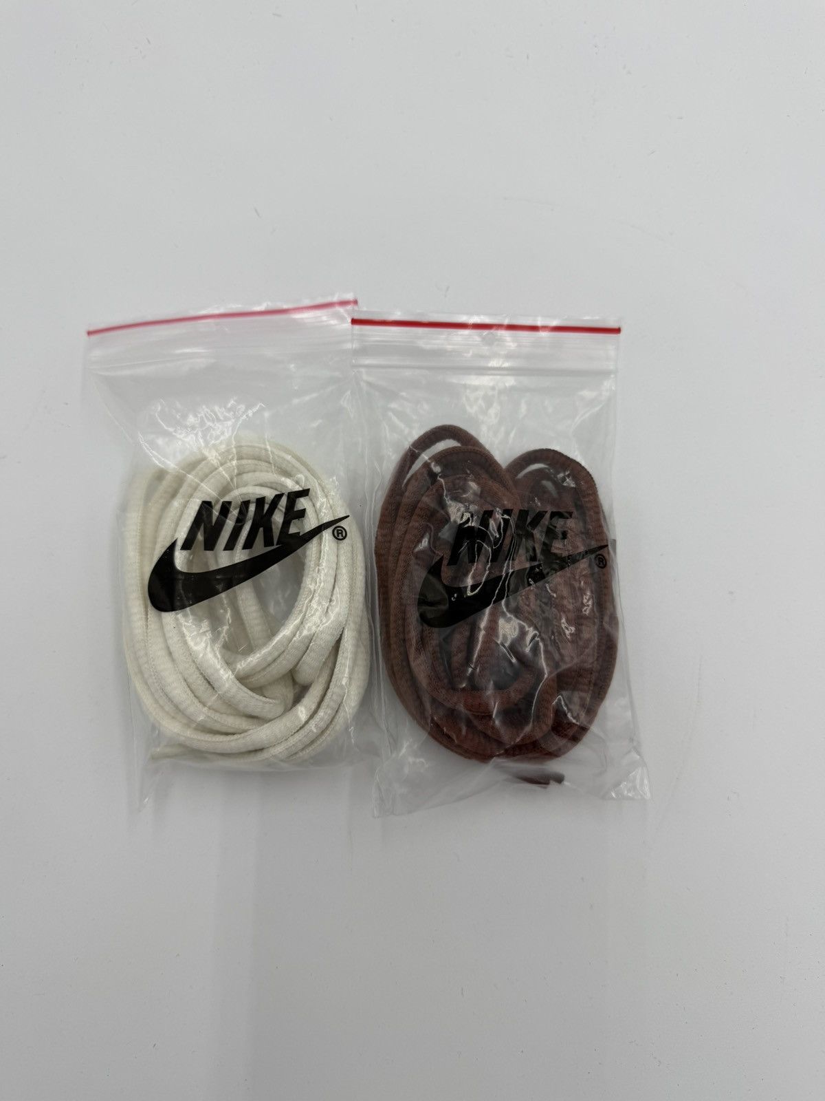 A-COLD-WALL* × Nike Zoom Vomero 5 Sail Size US 10 / EU 43 - 8 Thumbnail