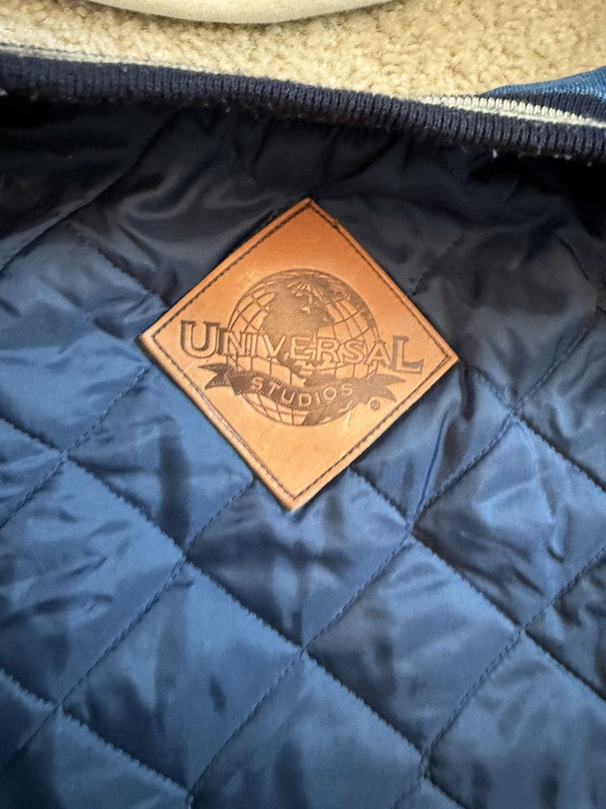 Vintage UNIVERSAL STUDIOS BOMBER Size US L / EU 52-54 / 3 - 4 Thumbnail