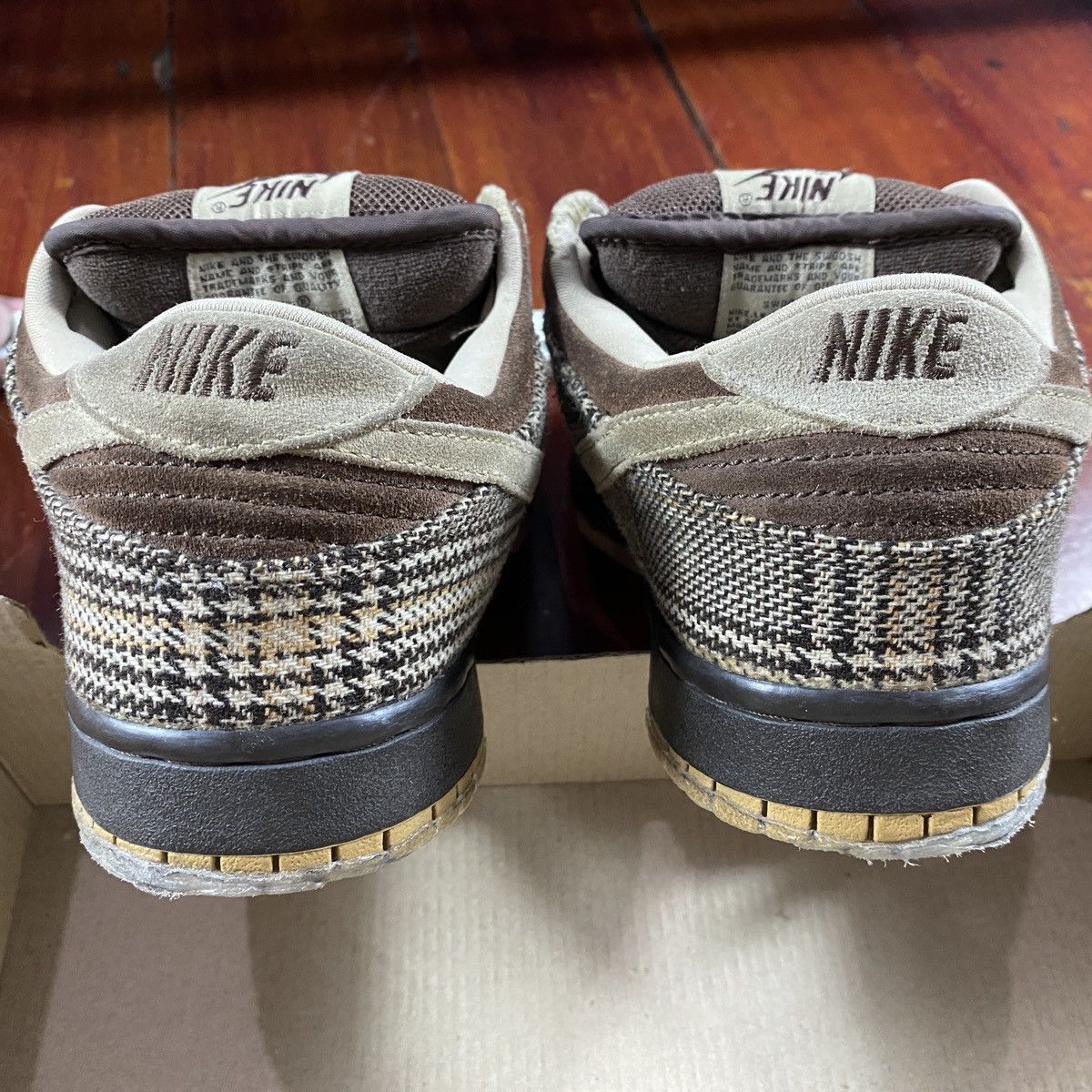 Nike SB Dunk Low Tweed 2004 Size US 8 / EU 41 - 11 Thumbnail
