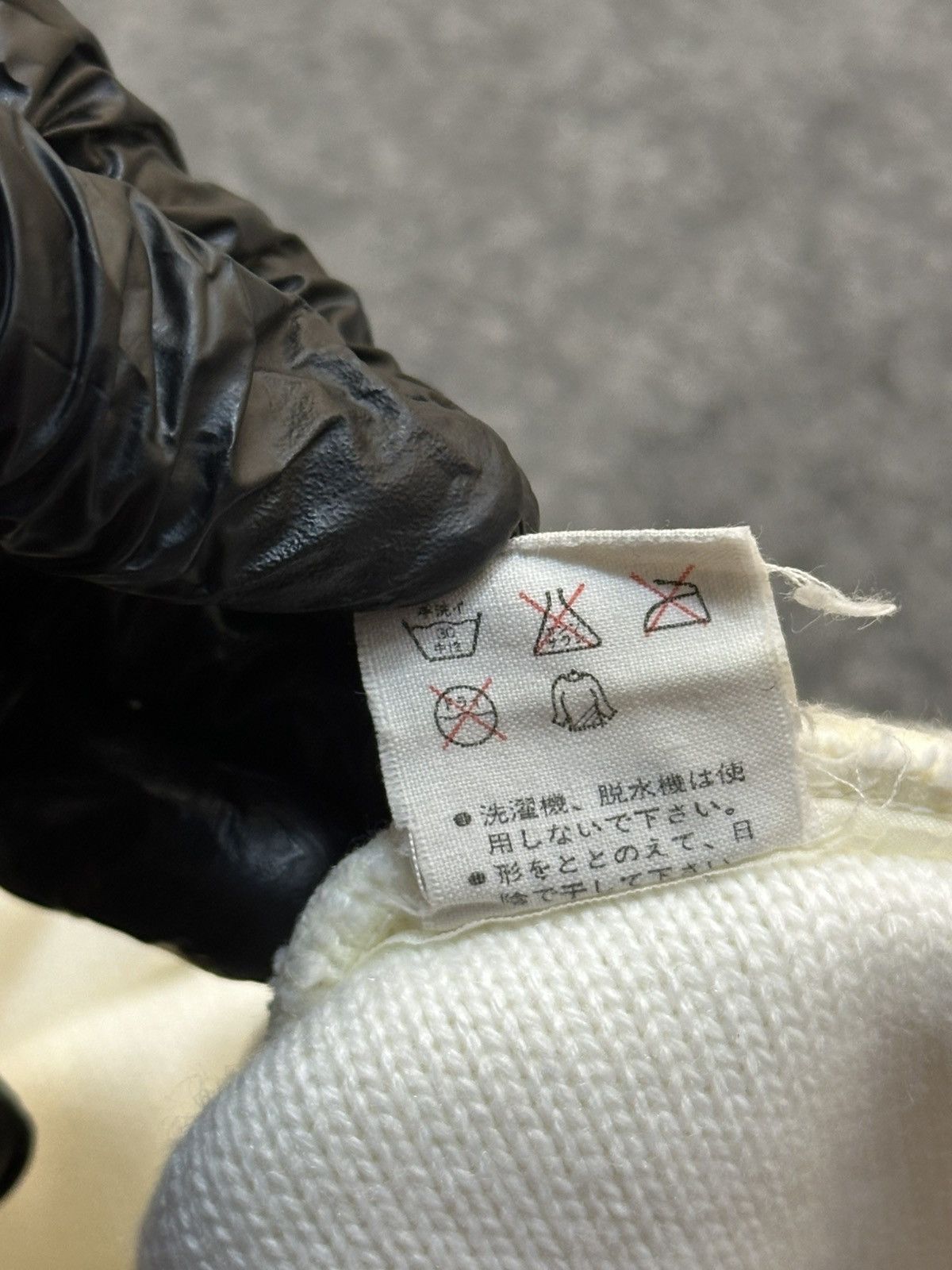 Adidas Adidas Originals white trefoil beanie y2k Size ONE SIZE - 7 Thumbnail
