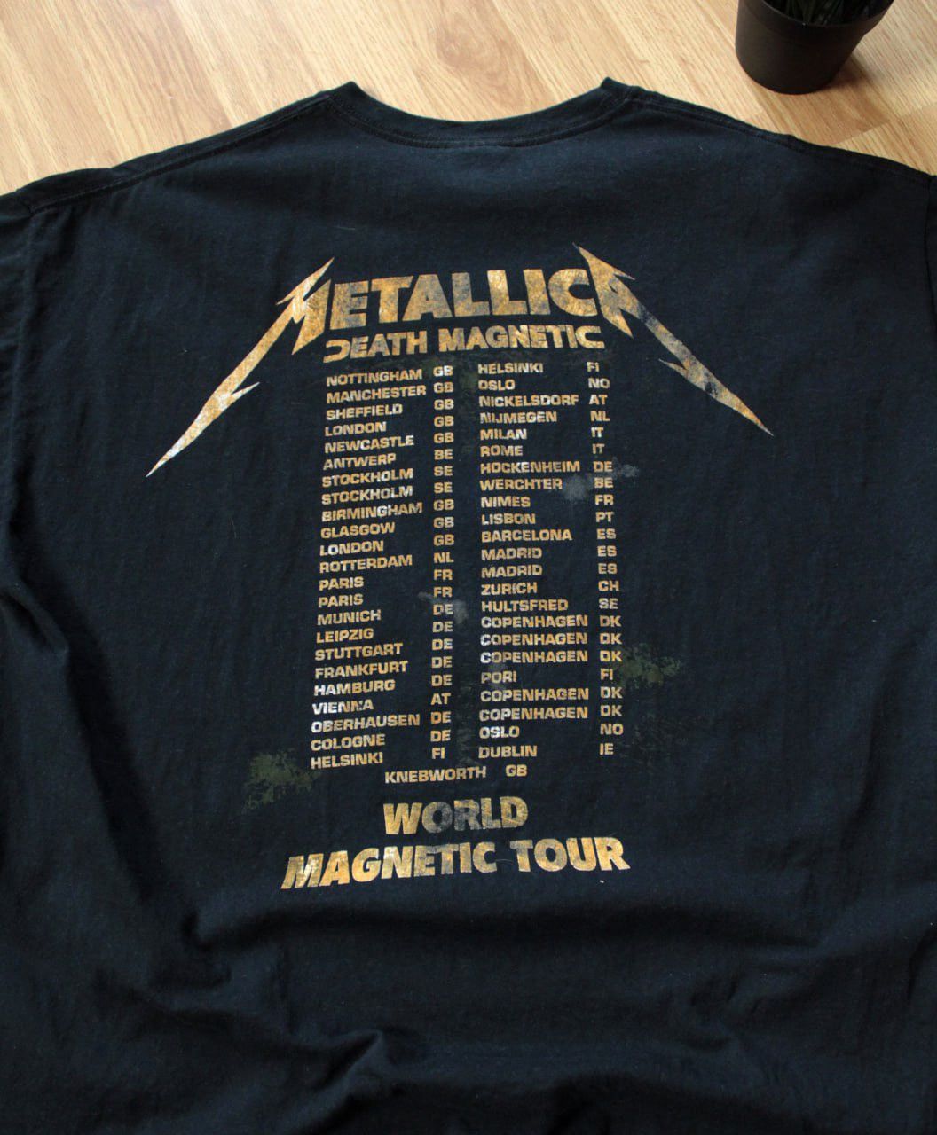 Band Tees × Metallica × Vintage 🔥 Metallica Death Magnetic Tour 2009 T Shirt Rock Vintage Size US XL / EU 56 / 4 - 6 Thumbnail