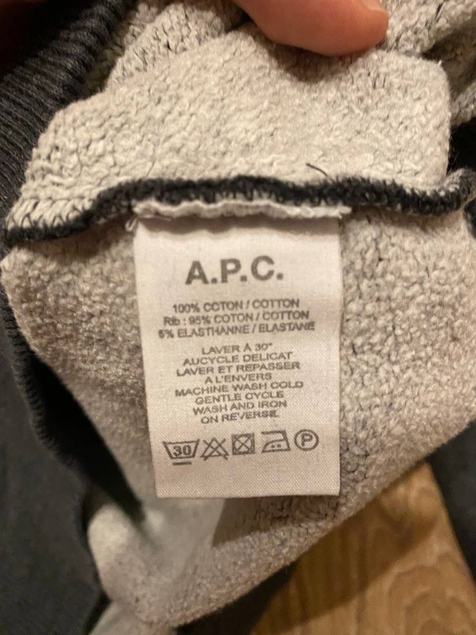 A.P.C. × Japanese Brand A.P.C. Logo Sweatshirt Hiver 87 Collection Rare Size US S / EU 44-46 / 1 - 6 Thumbnail